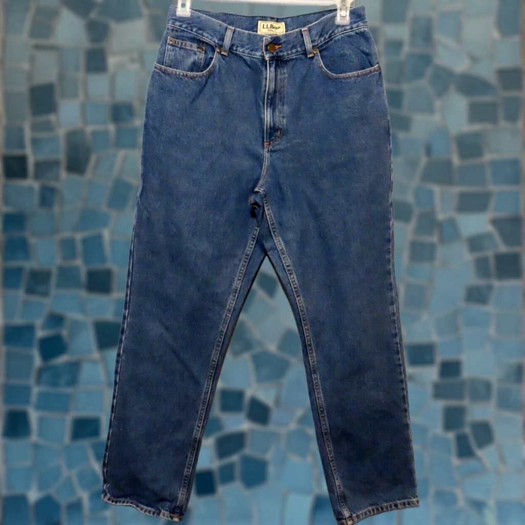 Vintage LL Bean Jeans Womens 14 Straight Fit Blue Denim 5-Pocket Zip Medium Wash Relaxed Straight Leg Casual Mens Womens Girls Size 36" / US 14 / IT 50 - 1 Thumbnail