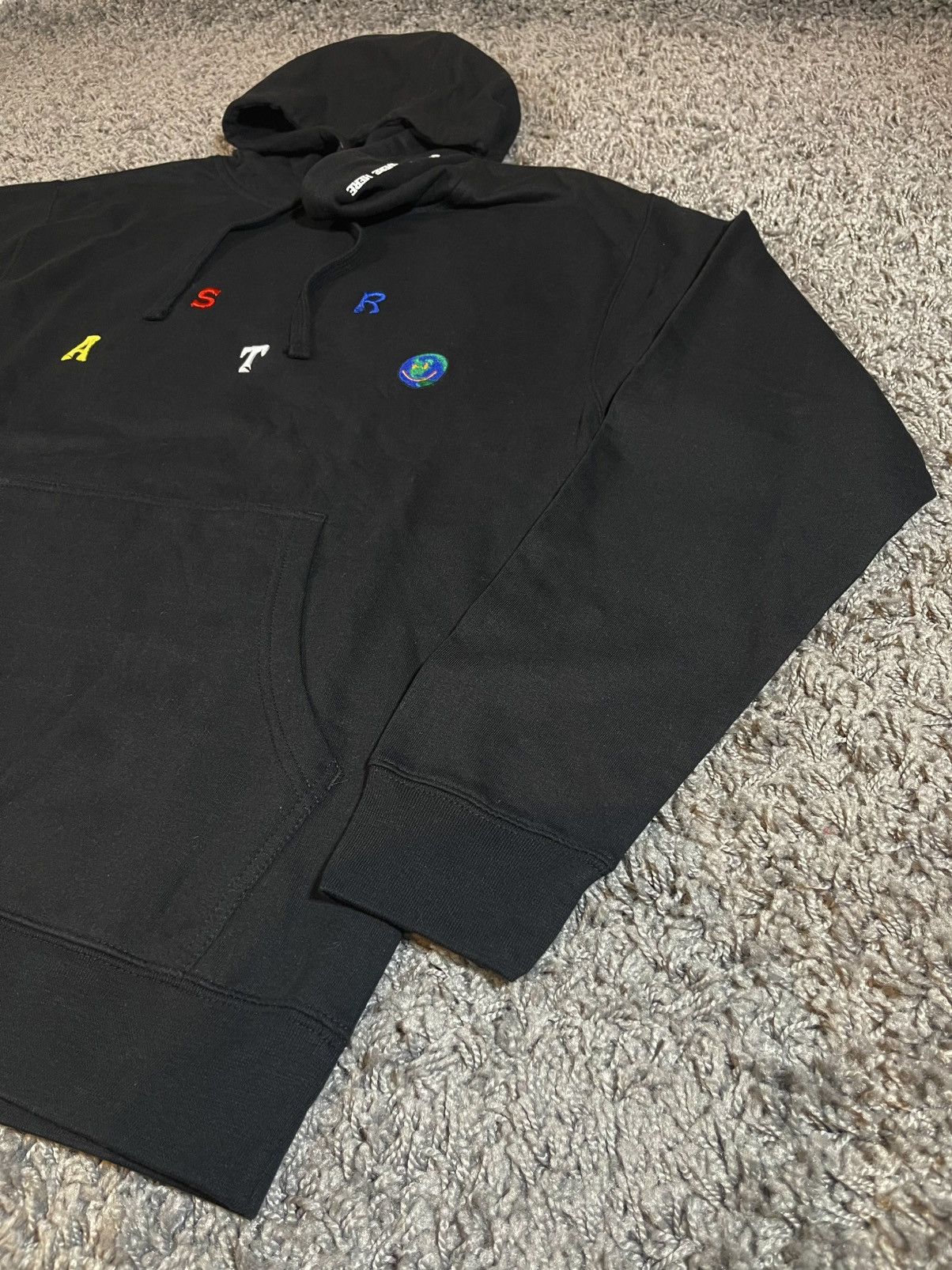 Travis Scott 2018FW Travis Scott Astroworld Scattered Earth Hoodie Size US M / EU 48-50 / 2 - 5 Thumbnail