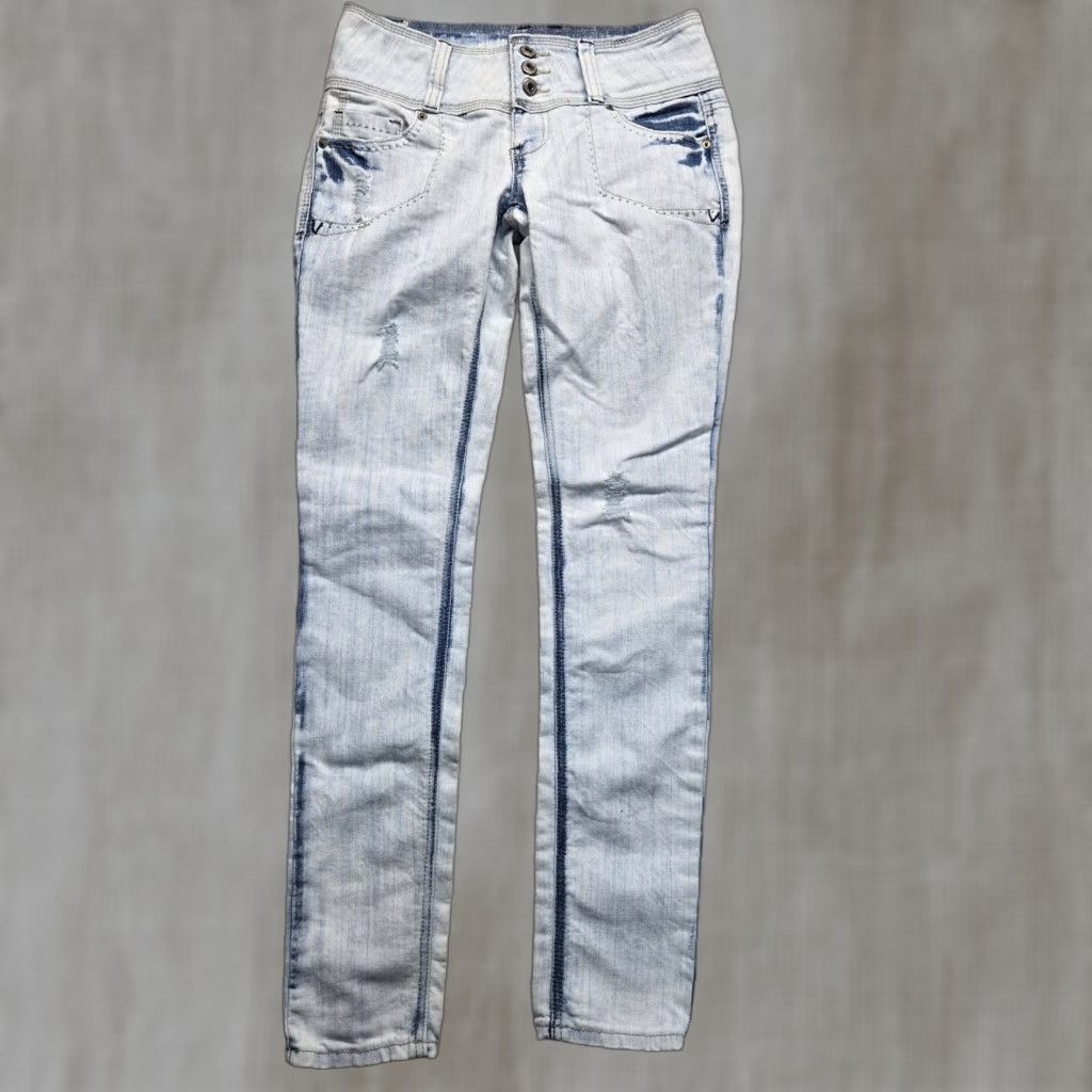 Denime Blue Asphalt Light Wash Denim Jeans Women's Size 3 Straight Leg Size 26" / US 2 / IT 38 - 1 Thumbnail