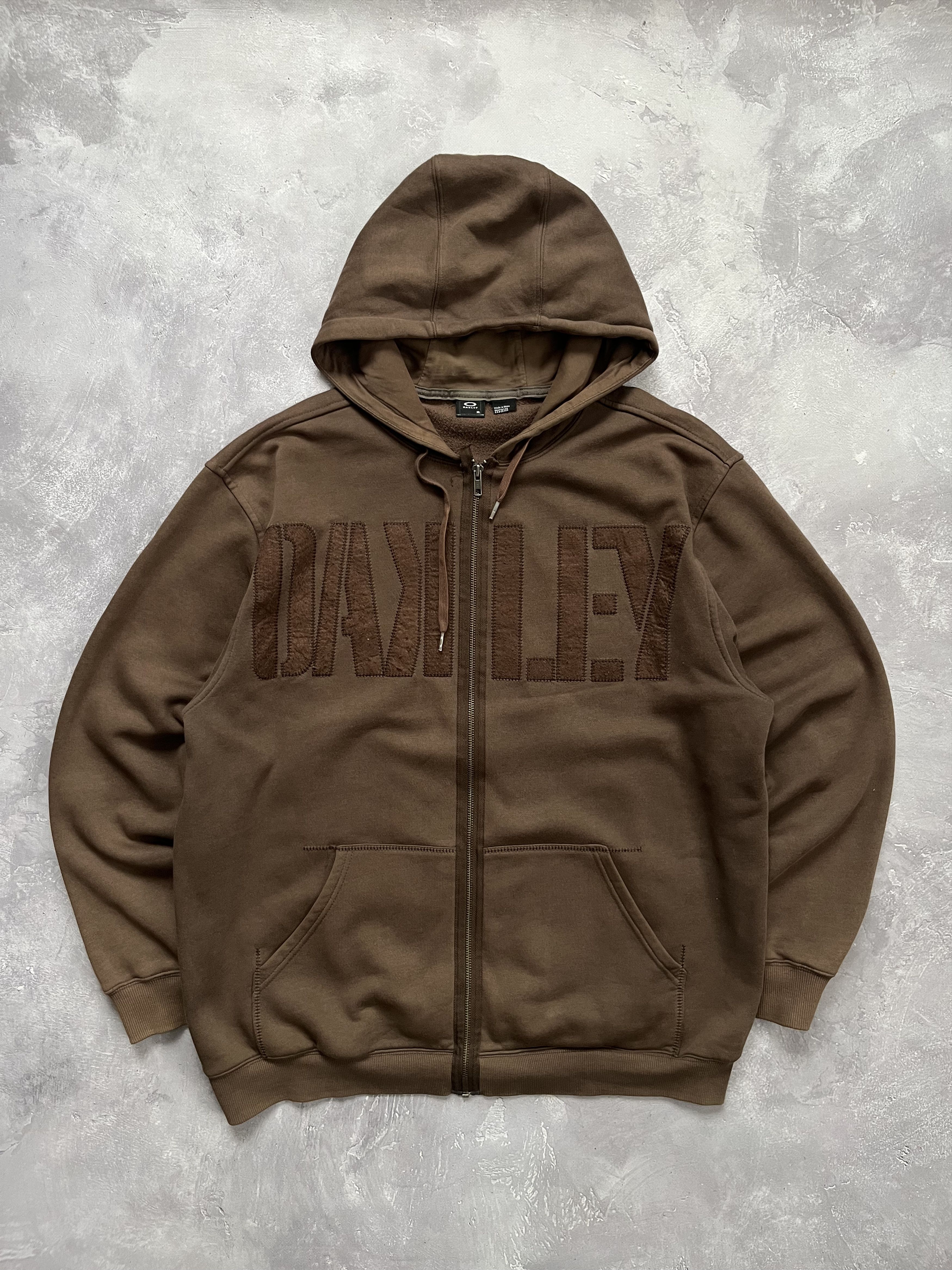 Oakley Vintage Oakley Y2K Hoodie Brown Full Zip Sweatshirt Big Logo Size US XL / EU 56 / 4 - 1 Thumbnail