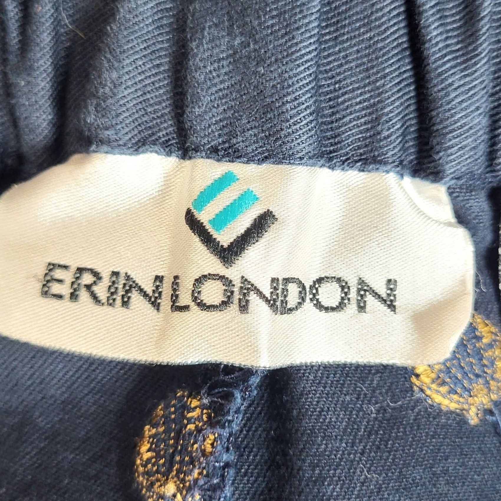 Nautica Erin London Pants Womens L Nautical Embroidered Size Navy Sailboat Shells Size 36" / US 14 / IT 50 - 6 Thumbnail