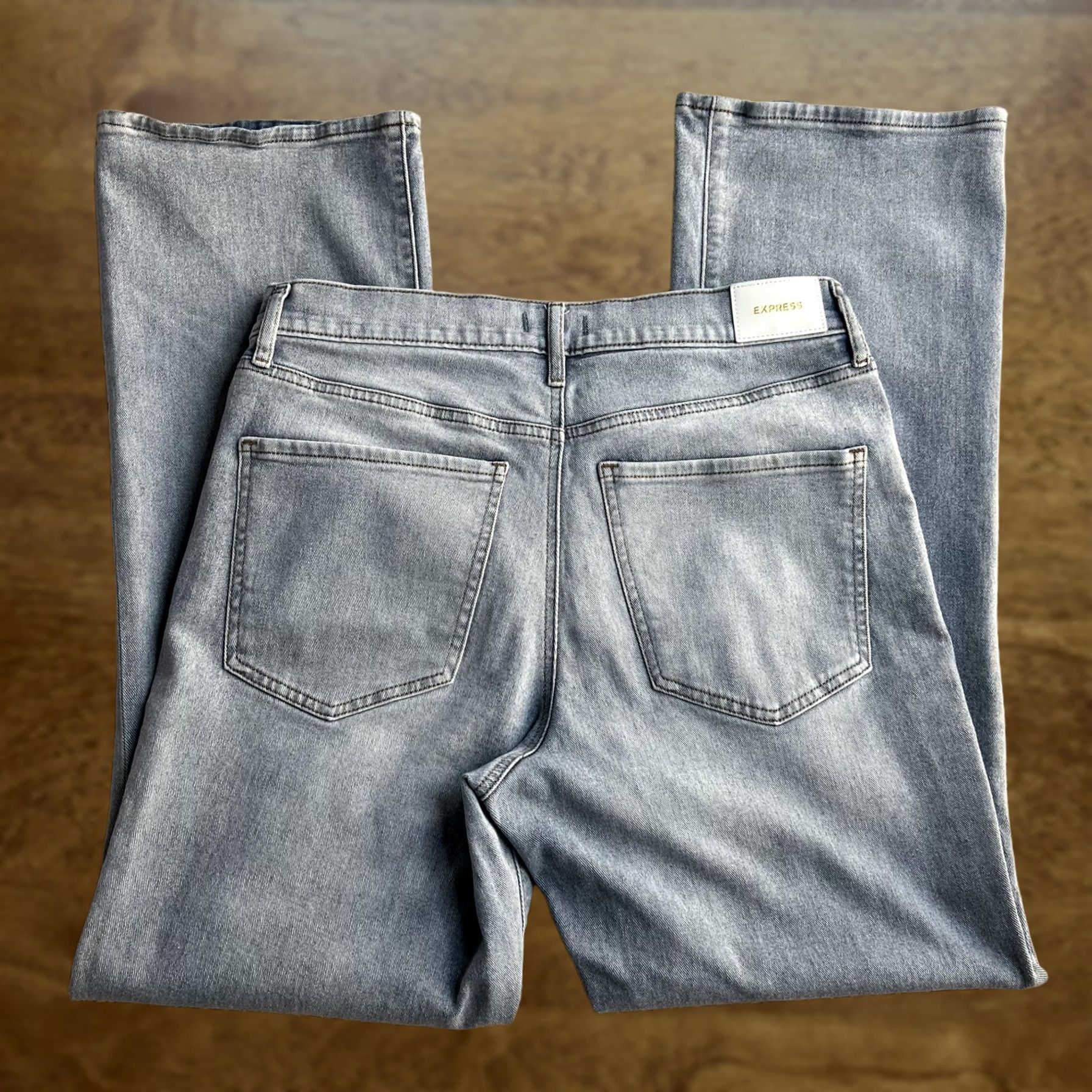 Express Express '90s Bootcut Jeans Womens 10R Light Wash Blue High Rise Stretch Denim Size 32" / US 10 / IT 46 - 1 Thumbnail