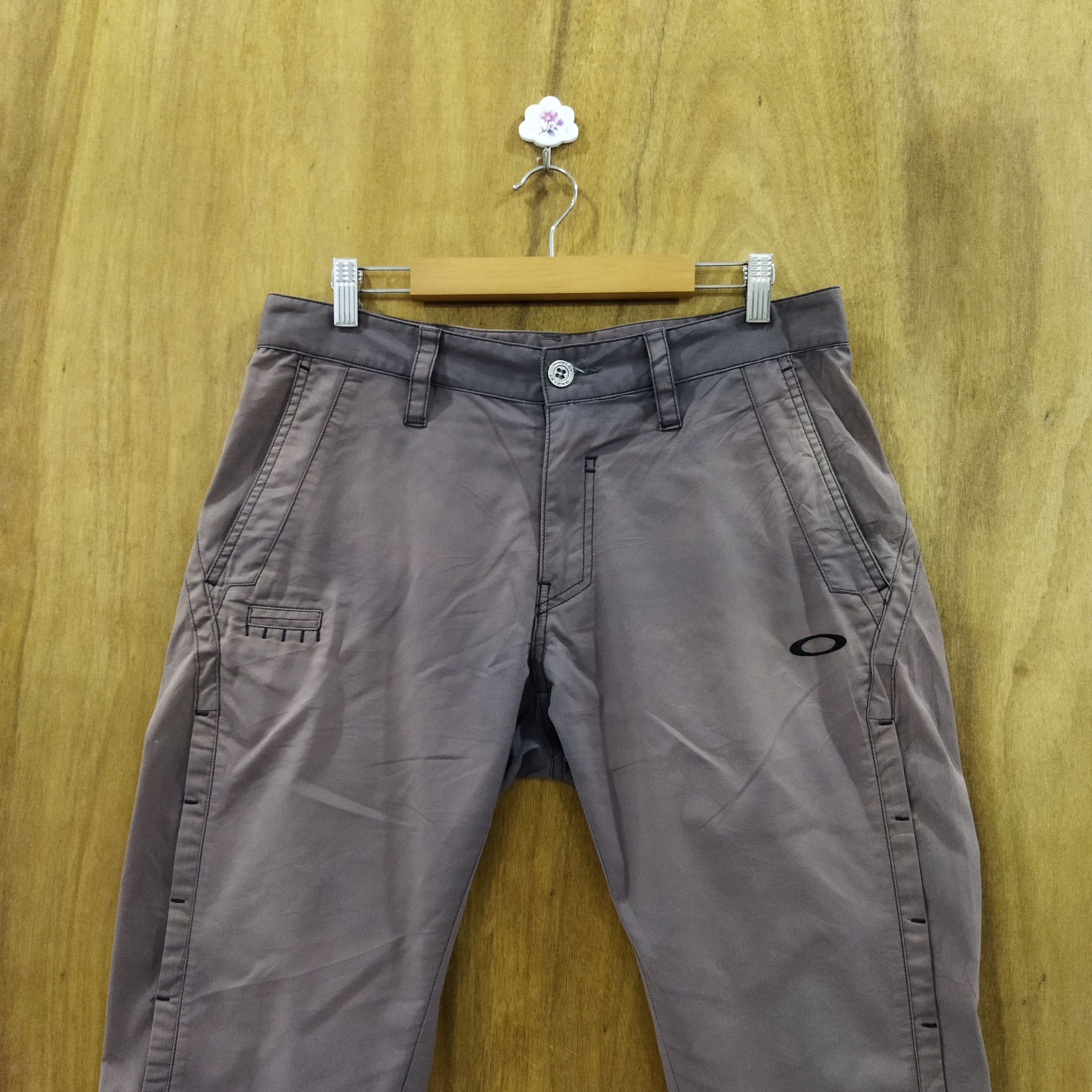 Japanese Brand OAKLEY FADED BROWN PANTS Size US 32 / EU 48 - 2 Thumbnail