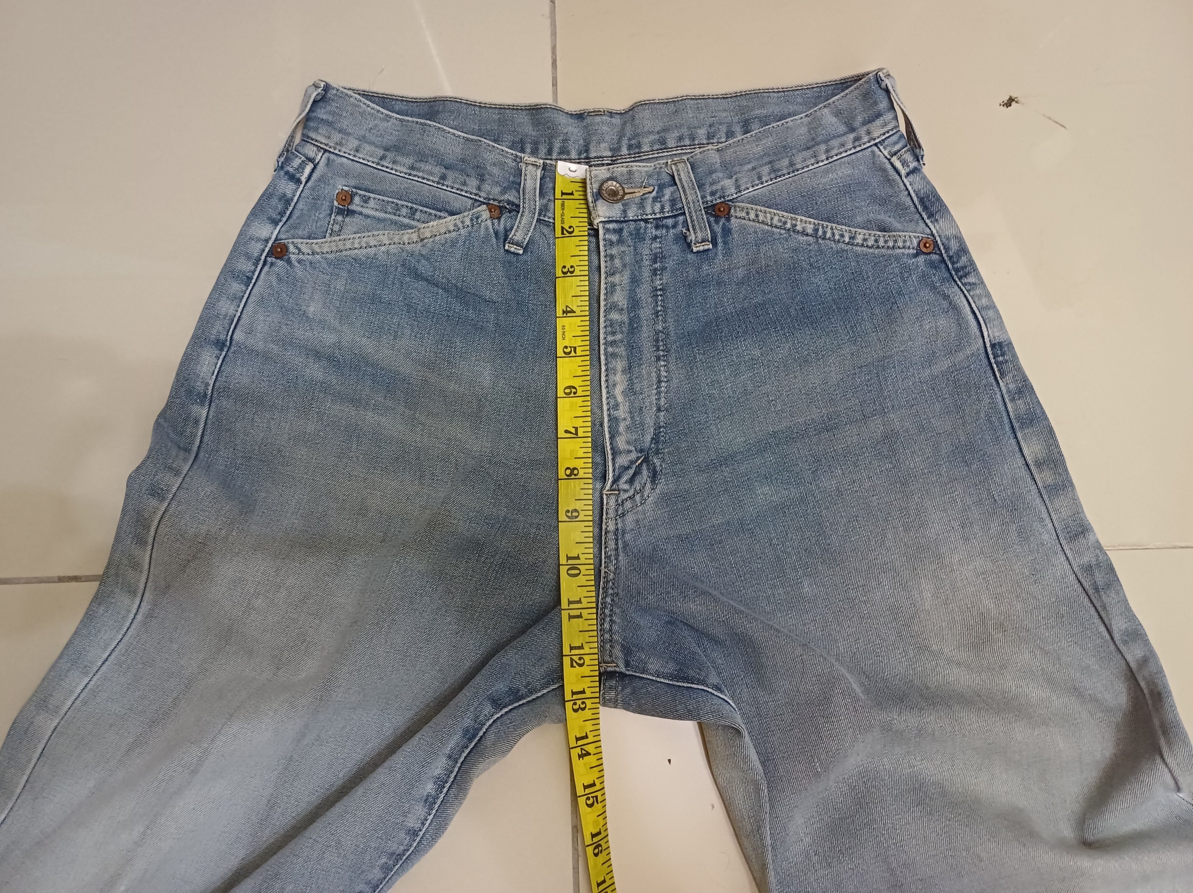 Levi's Vintage Clothing Nice Vintage Levis jeans 🔥🔥🔥 Size US 30 / EU 46 - 17 Thumbnail