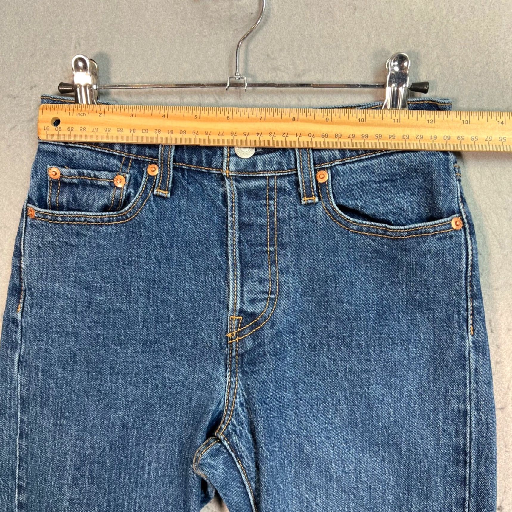Levi's Levis Wedgie Straight High-Rise Jeans Womens 25 Blue Denim Denim Jeans 90s Vintage 5-Pocket Design Front Button Womens Size 42" / US 20 - 6 Thumbnail