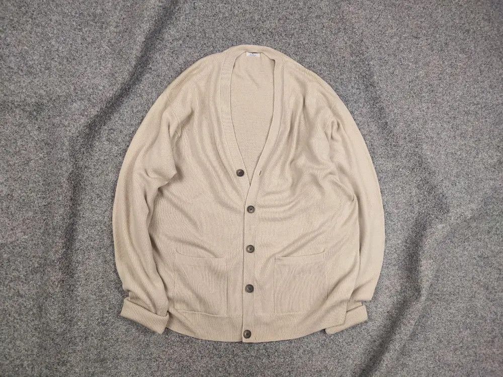 Vintage Vintage 80's Textured Beige milky knitted button Cardigan Size US L / EU 52-54 / 3 - 1 Thumbnail