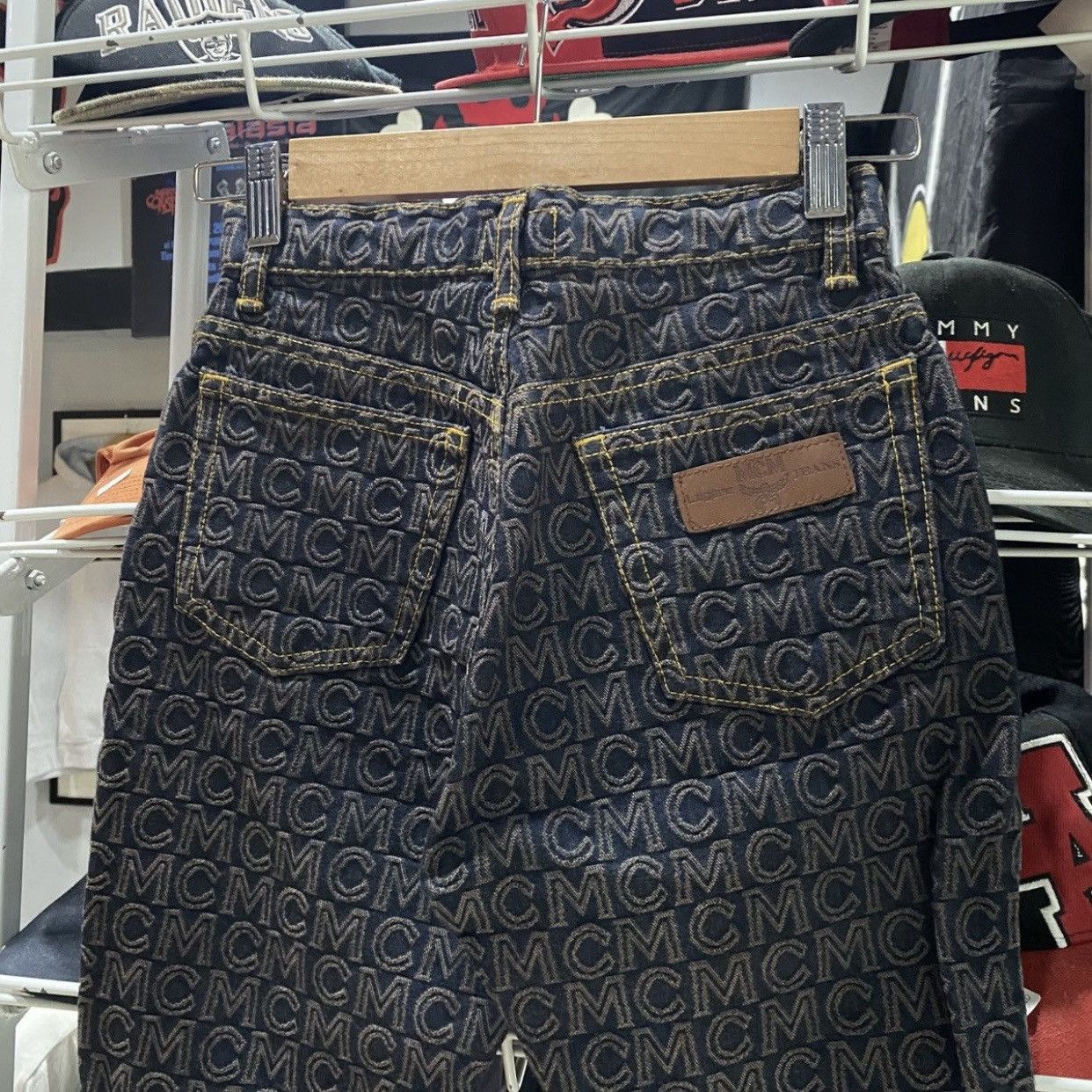 MCM Vintage MCM Monogram All Over Print Denim Pants Black/Grey Size US 26 / EU 42 - 11 Thumbnail