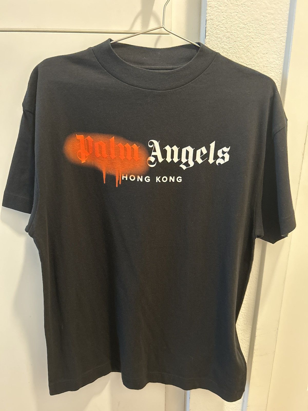 Palm Angels Palm Angels Hong Kong Red Spray Tee $285 Size US S / EU 44-46 / 1 - 1 Thumbnail