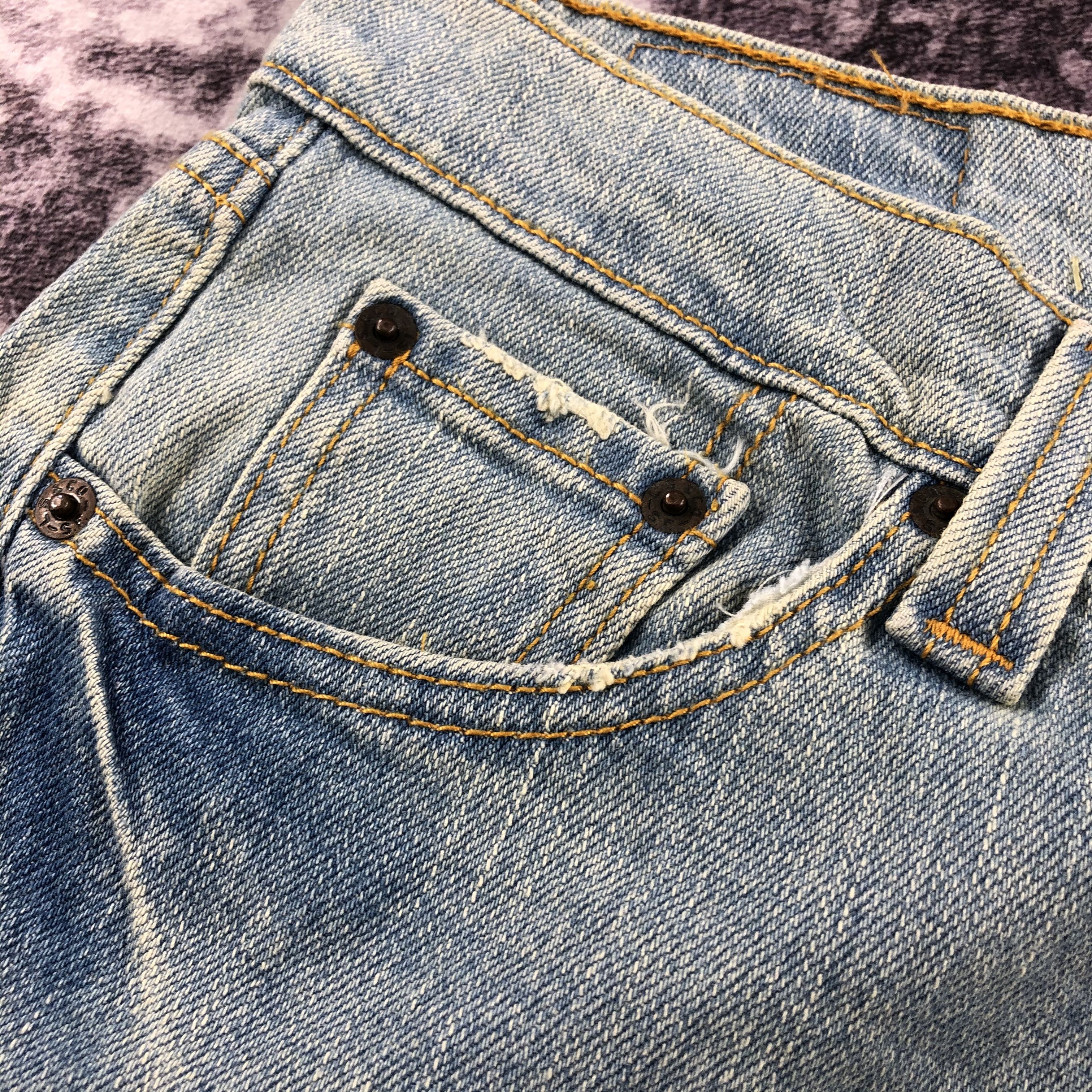 Levi's Vintage Light Wash Levis 501 Jeans-JM2178 Size US 36 / EU 52 - 12 Thumbnail