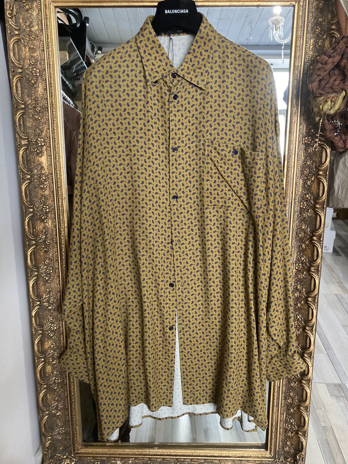 Balenciaga Balenciaga Oversized Shirt Size US XL / EU 56 / 4 - 1 Thumbnail