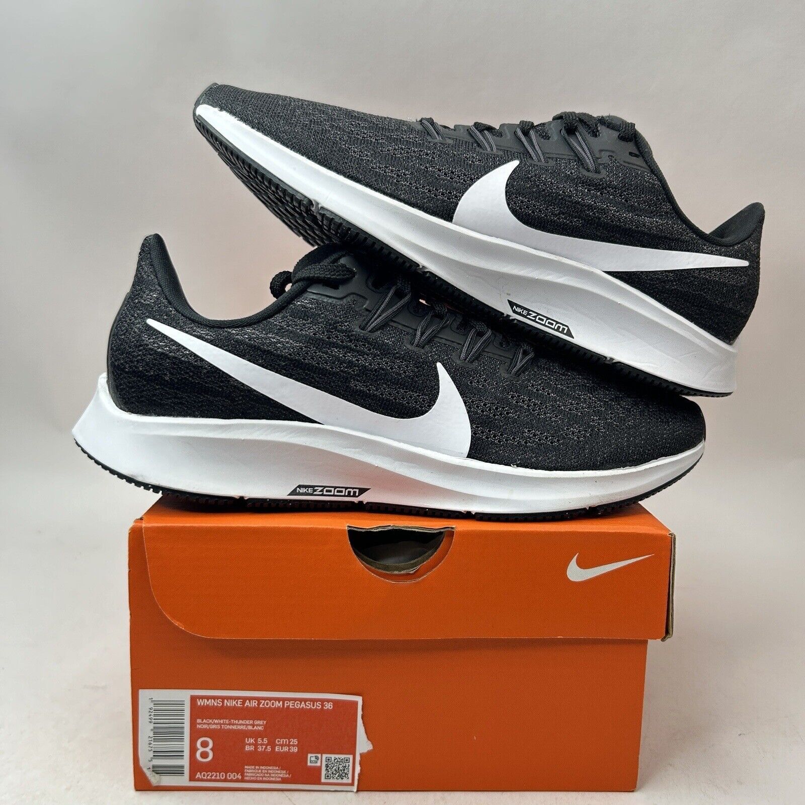 Nike Nike Air Zoom Pegasus 36 WMNS “Black White” 2024 Size US 8 / IT 38 - 1 Thumbnail