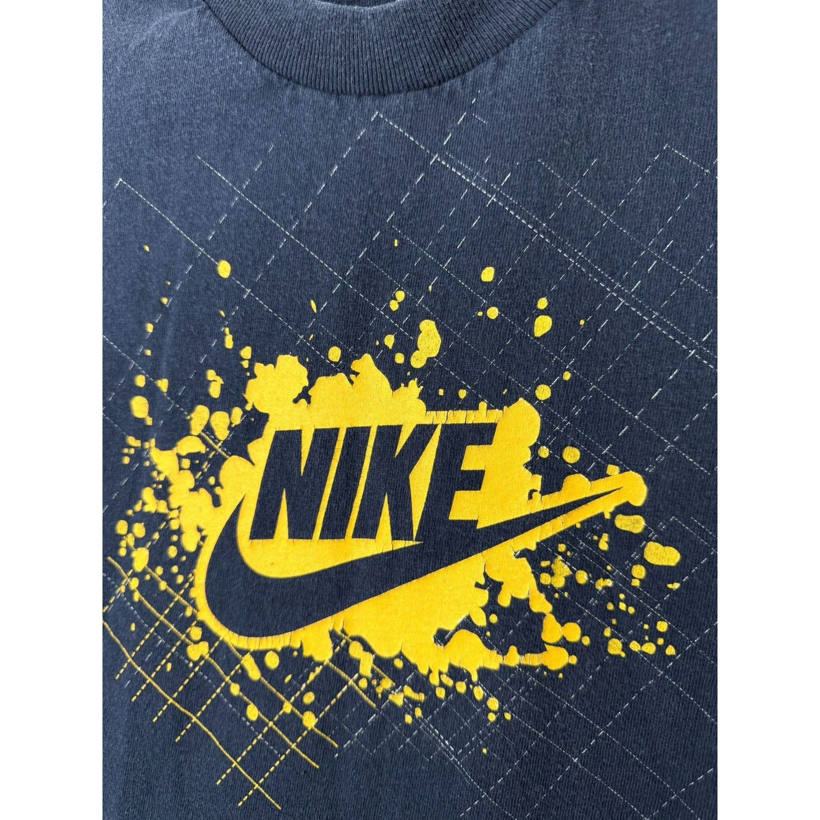 Nike 2000’s Vintage Nike T Shirt Big Logo Size US L / EU 52-54 / 3 - 3 Thumbnail
