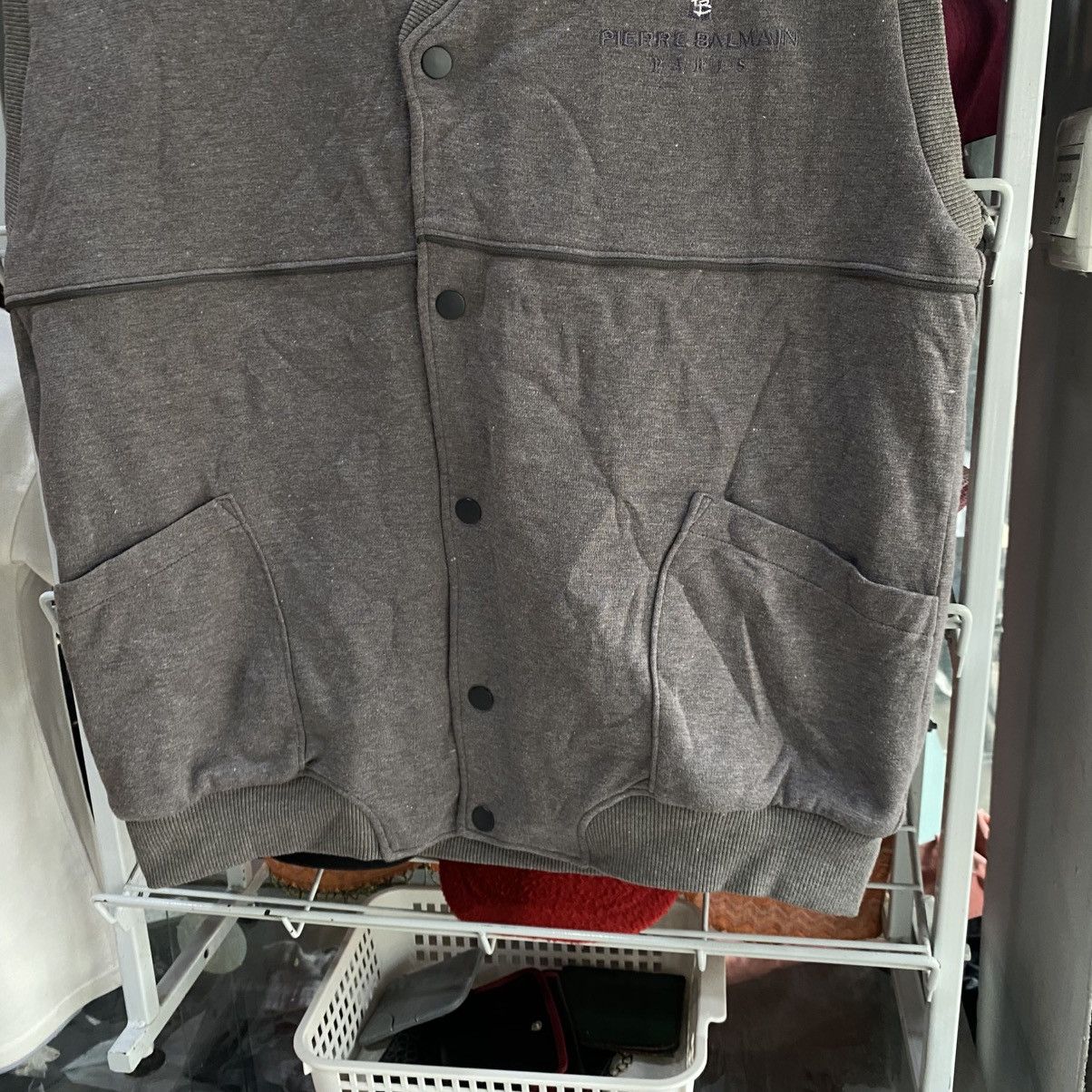 Pierre Balmain Pierre Balmain Grey sweater vest Size US M / EU 48-50 / 2 - 5 Thumbnail