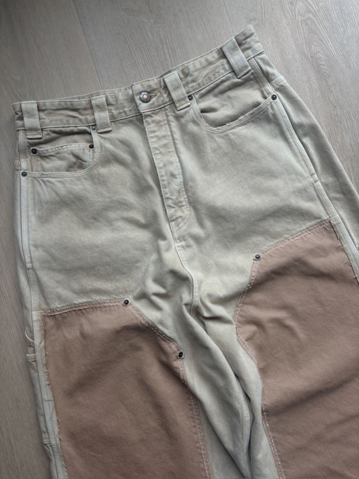 Balenciaga Balenciaga 25FW Destressed Double Knee Carpenter Pants Size US 32 / EU 48 - 3 Thumbnail