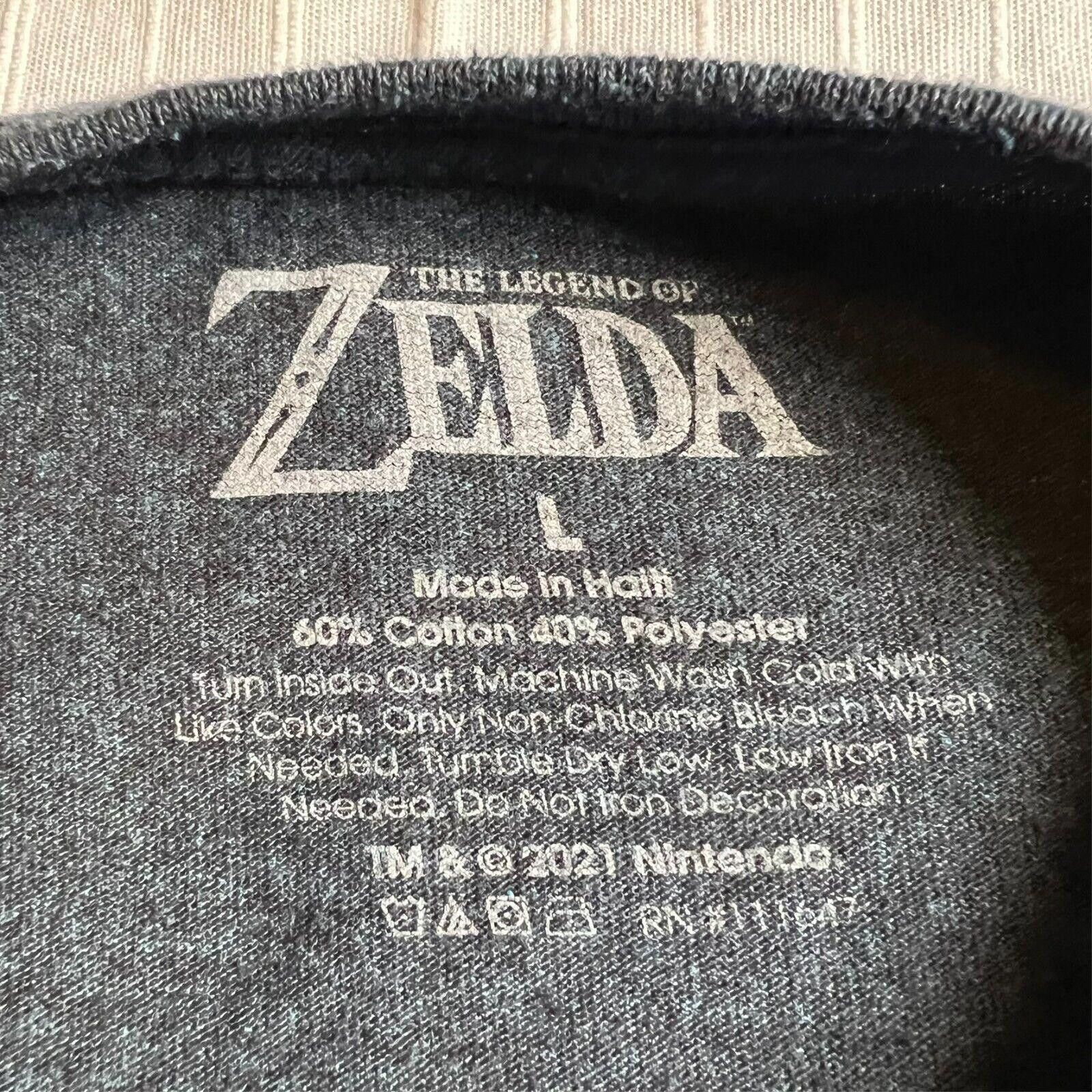 Nintendo Legend of Zelda Triforce Men's T-Shirt Size L Gaming Tee Size US L / EU 52-54 / 3 - 3 Thumbnail