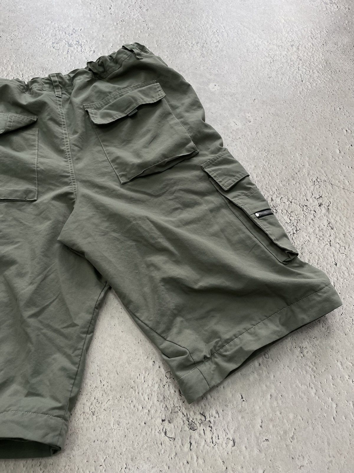 Diesel Diesel cargo multipocket shorts nylon y2k Size US 34 / EU 50 - 8 Thumbnail