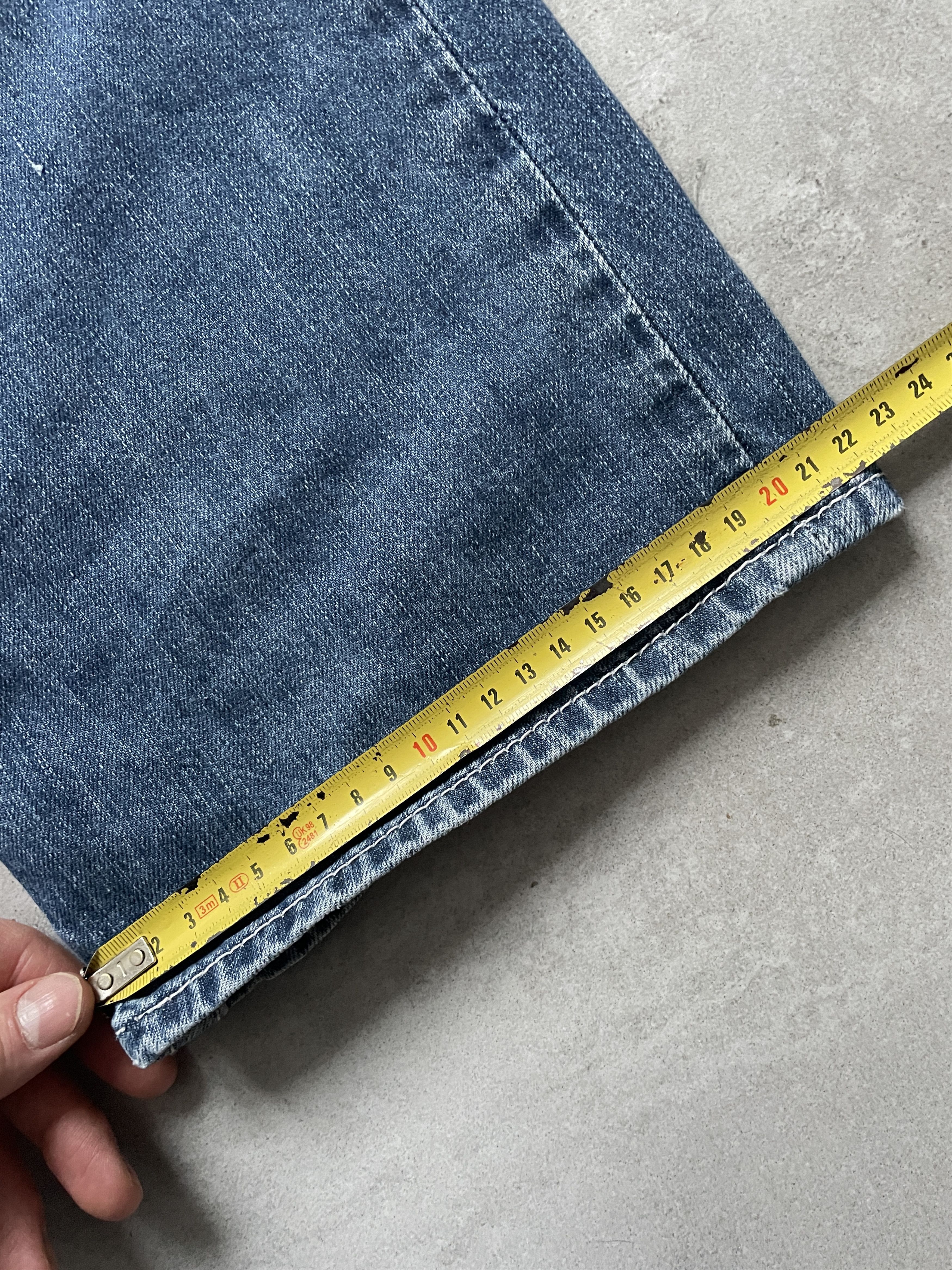 True Religion Y2K TRUE RELIGION STRAIGHT LIGHT BLUE DISTRESSED JEANS Size US 38 / EU 54 - 11 Thumbnail