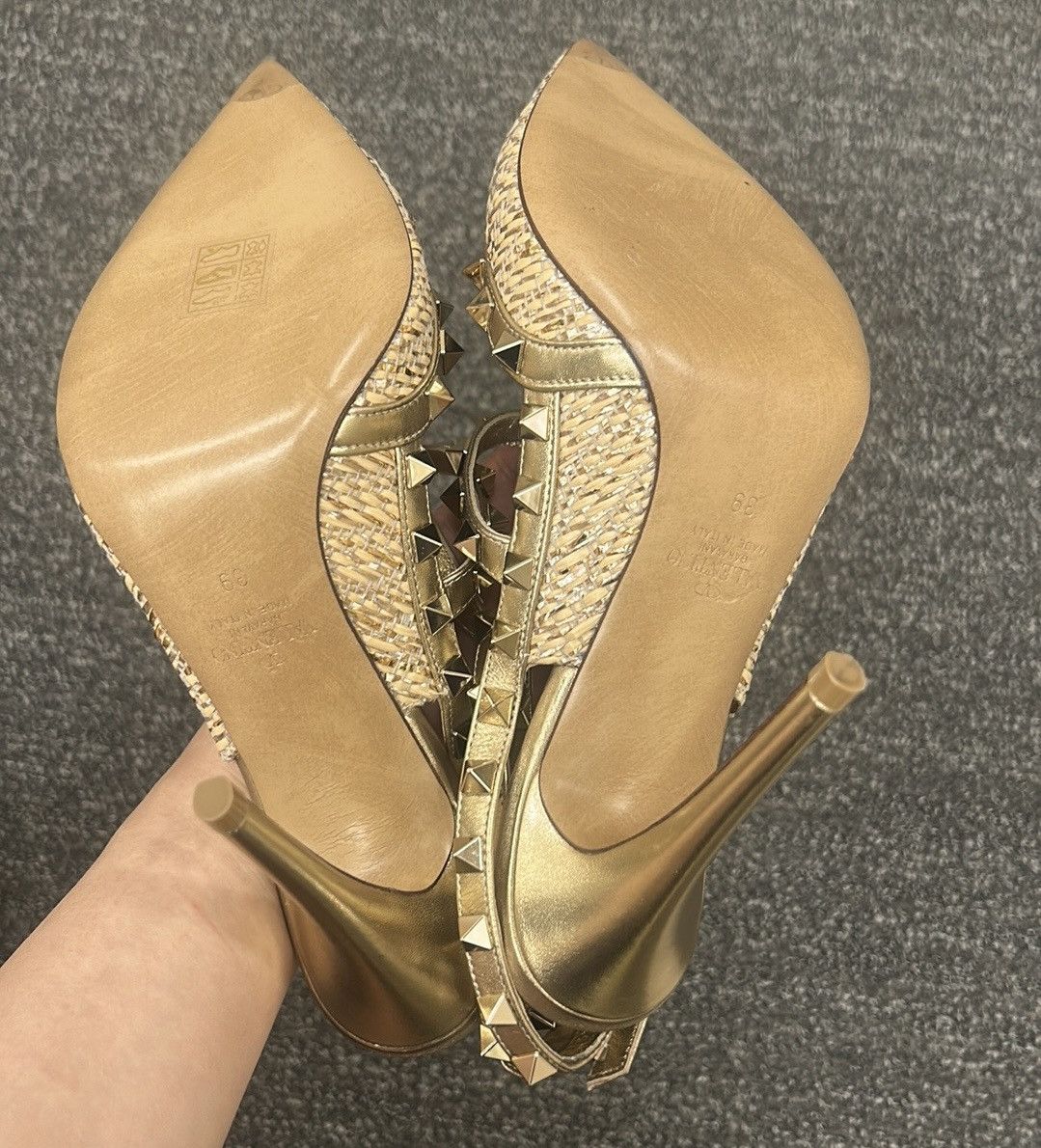 Valentino Valentino Garavani Rockstud Raffia Pumps with Straps 100MM Size US 9 / IT 39 - 4 Thumbnail
