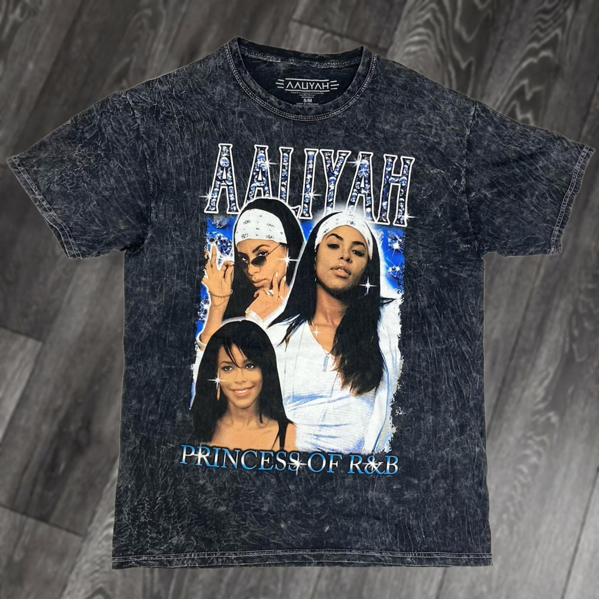 Vintage Aaliyah T-Shirt Women Medium Black Graphic Short Sleeve Crew Neck Size M / US 6-8 / IT 42-44 - 1 Thumbnail