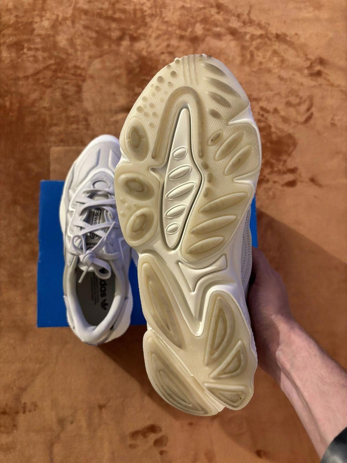 Adidas Adidas “Ozweego” Size US 10 / EU 43 - 6 Thumbnail