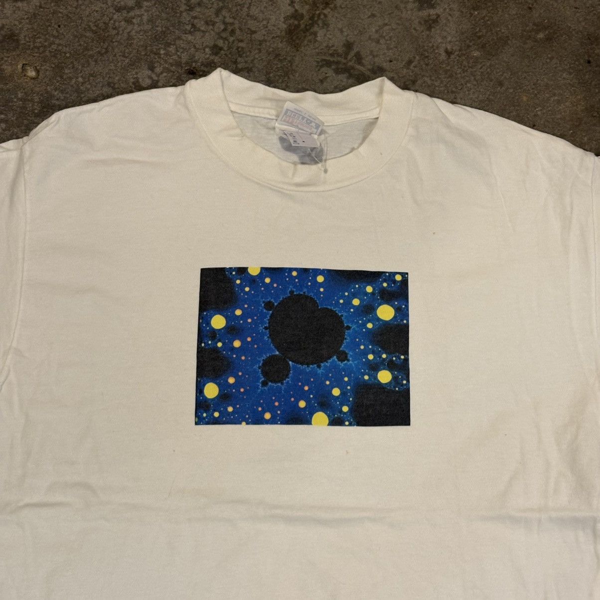 Arts & Science Vintage Mandelbrot Art Tee Size US M / EU 48-50 / 2 - 2 Thumbnail