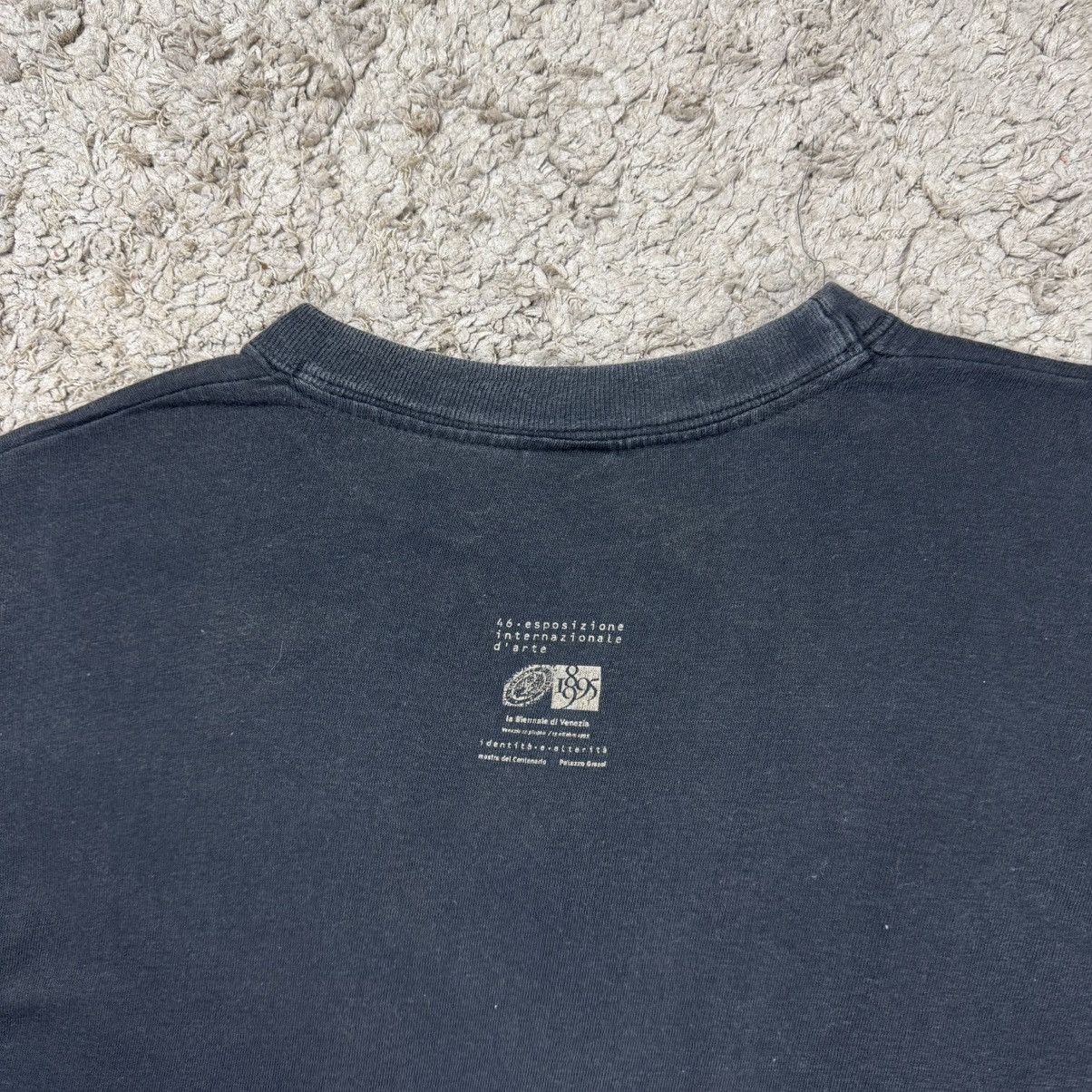 Vintage Vintage Art La Biennale di Venezia 1895-1995 Centenario Tee Size US L / EU 52-54 / 3 - 10 Thumbnail