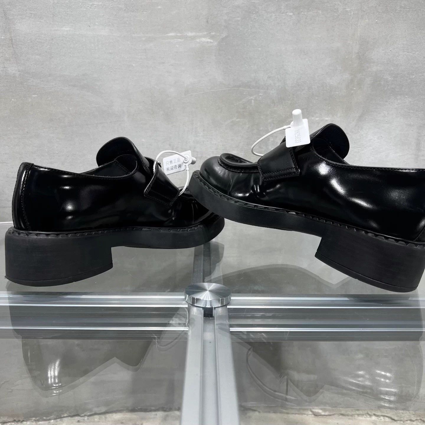 Prada Prada Black Triangle Logo Loafer 36.5 YH25833 Size US 6 / IT 36 - 5 Thumbnail