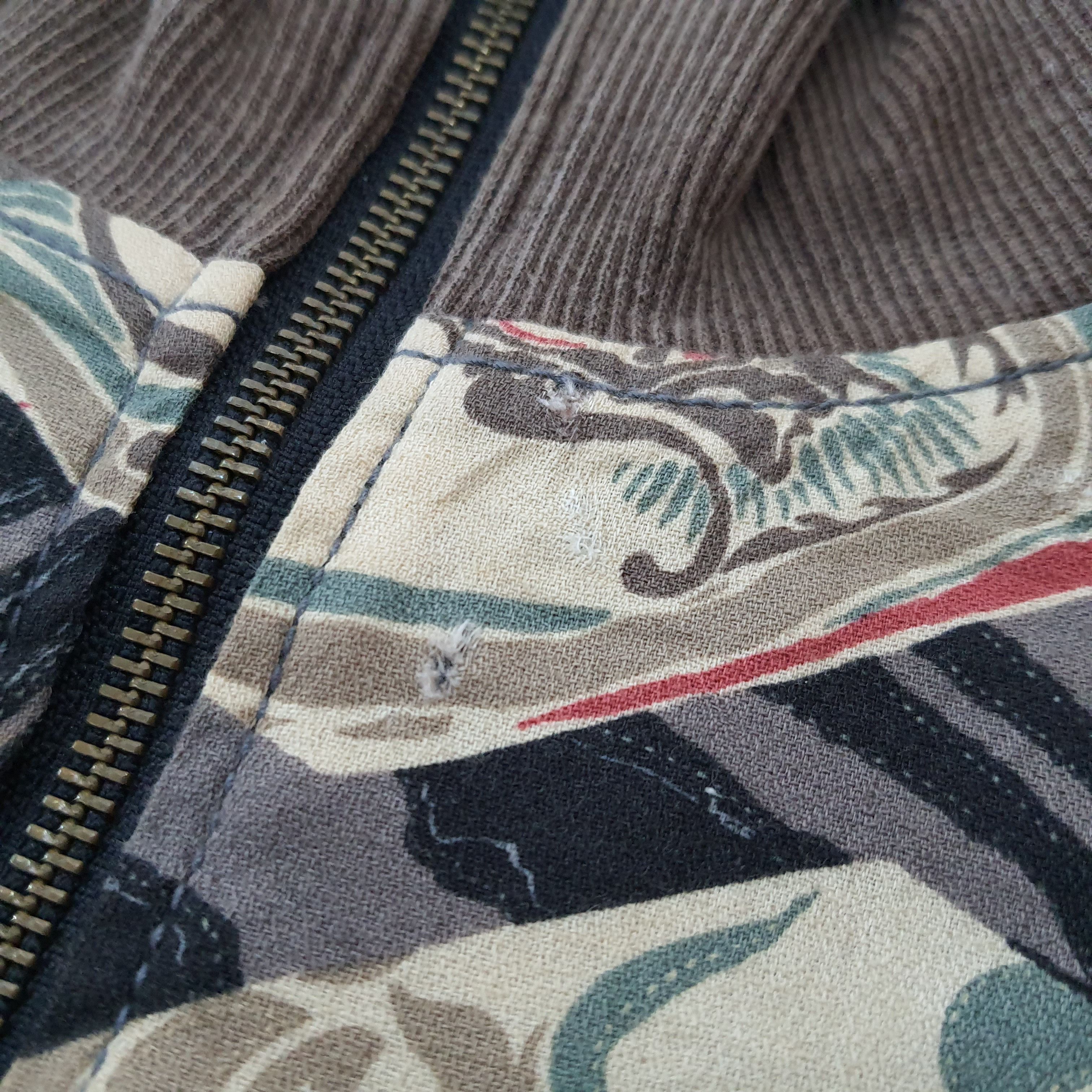 Japanese Brand Vintage In Good Light Japan Dragon Reversible Jacket C288N21 Size US XS / EU 42 / 0 - 14 Thumbnail