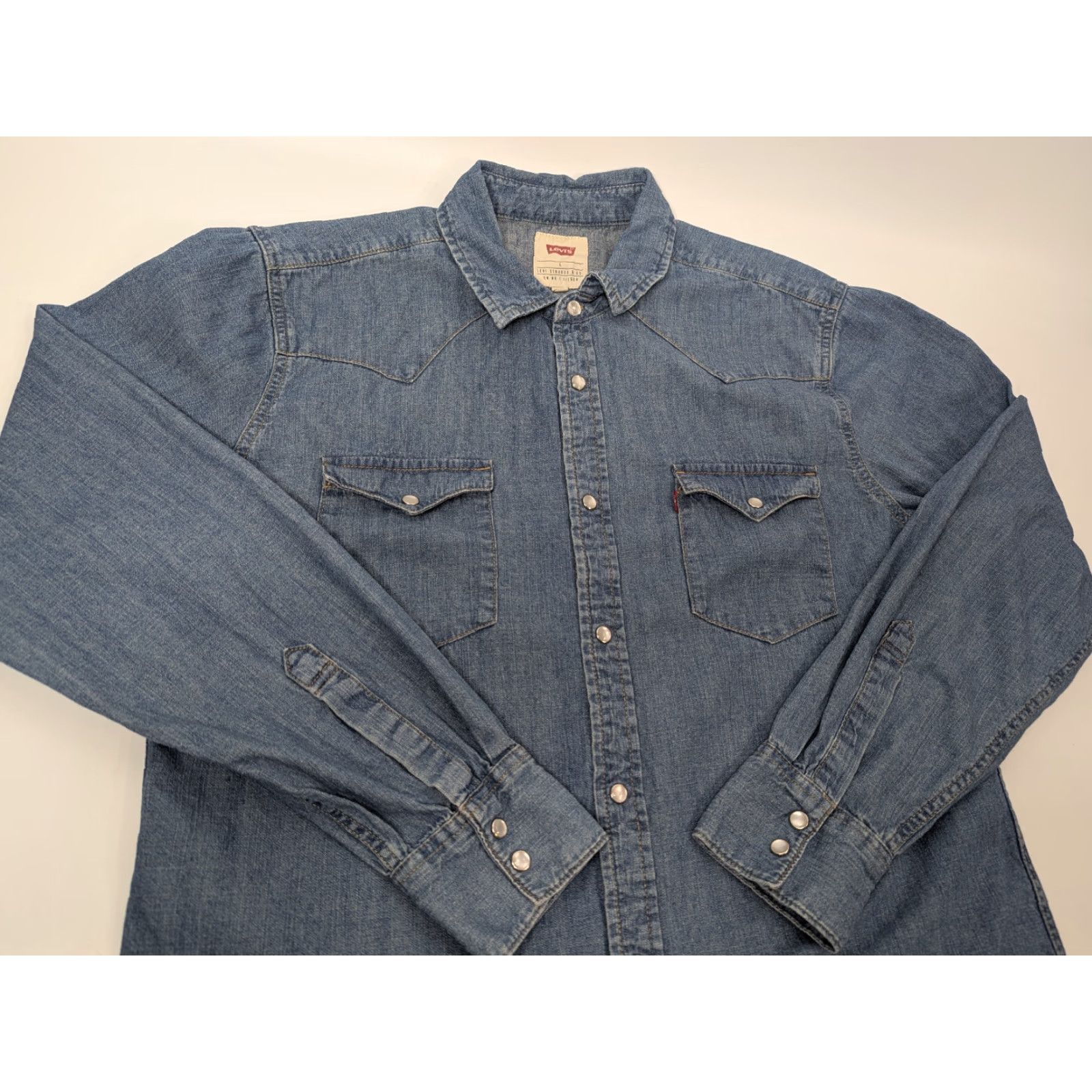 Levi's VINTAGE Levi's Denim Shirt Mens Large Western Pearl Snap Long Sleeve Cowboy Rodeo Work Size US L / EU 52-54 / 3 - 2 Thumbnail