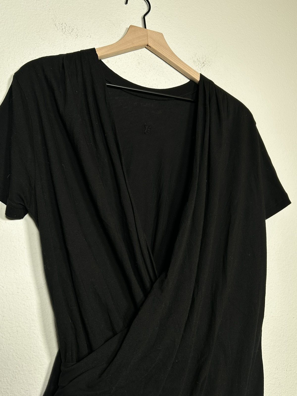 Givenchy NWT! SS24 Drape Crossover V-Neck Tee Size US XS / EU 42 / 0 - 2 Thumbnail