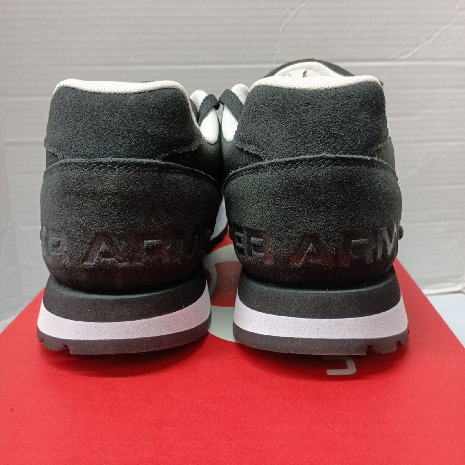 Under Armour New Under Armour Men's Essential Runner Shoes Size 10 Black Size US 10 / EU 43 - 4 Thumbnail