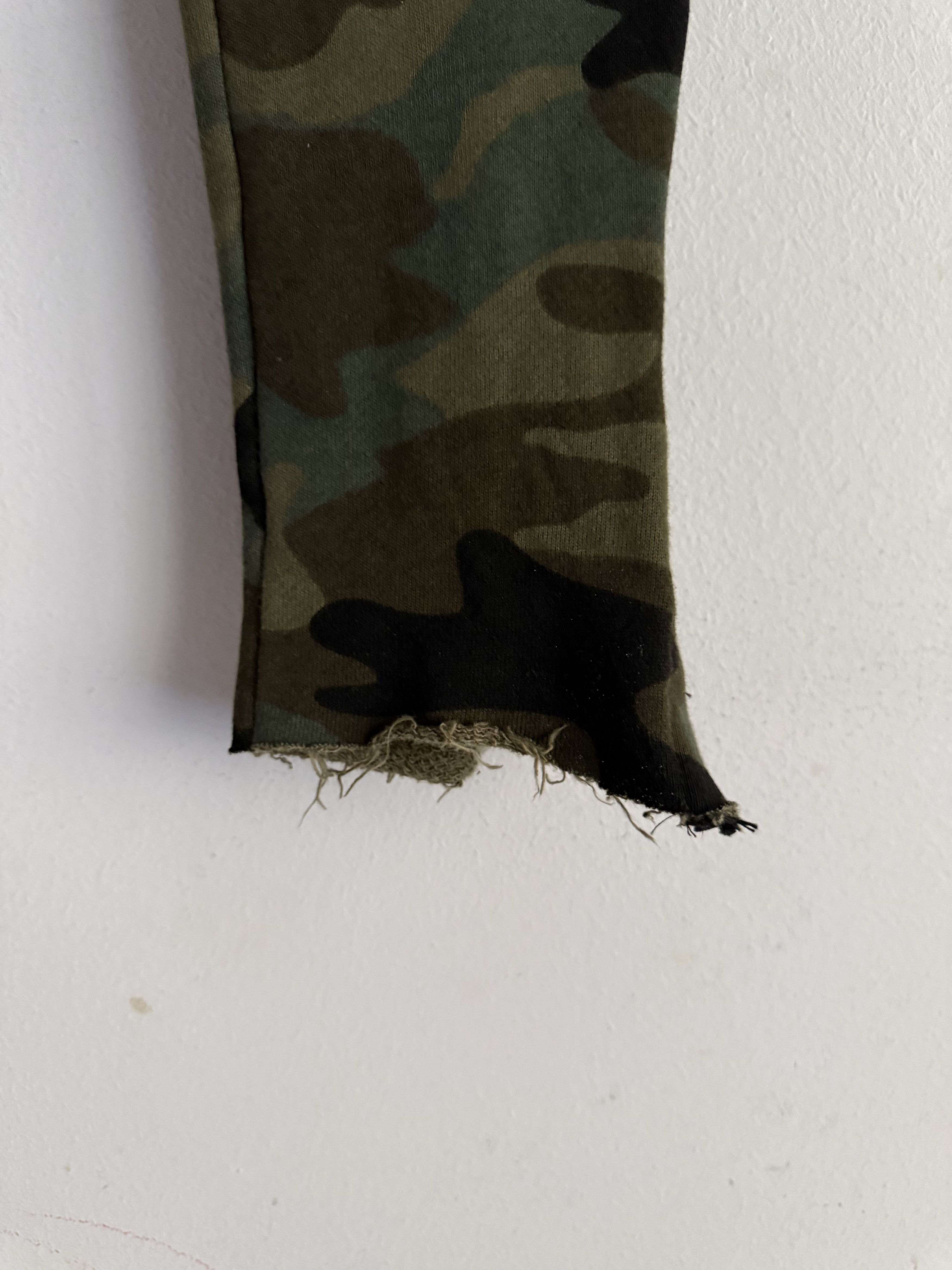 Amiri Amiri MX1 Leather Patch Sweatpants Camo Size US 30 / EU 46 - 12 Thumbnail