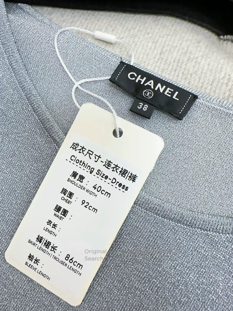 Chanel Chanel Two-piece knitted dress Size XS / US 0-2 / IT 36-38 - 9 Thumbnail