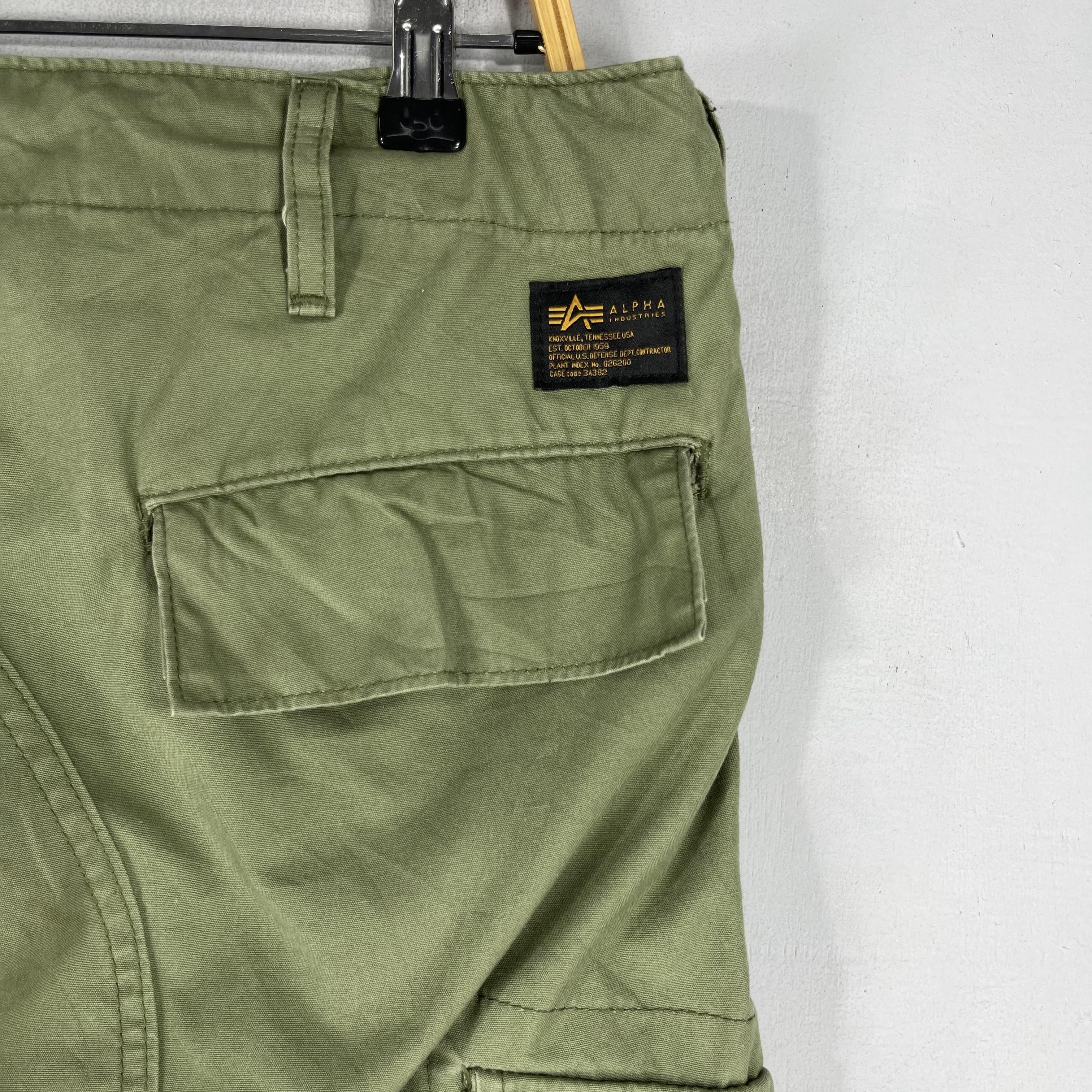 Alpha Industries × Vintage Vintage Alpha Industries Parachute Baggy Style Cargo Pant Size US 35 - 12 Thumbnail