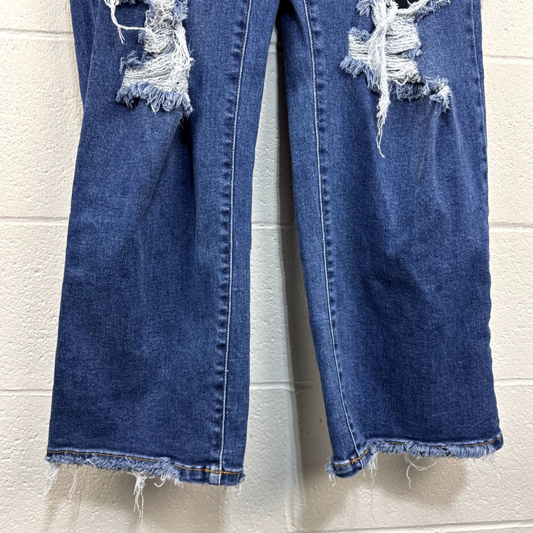 Vintage Judy Blue Jeans 16W 5-Pocket Distressed Wide Leg High Rise Medium Wash Denim Stretch Classic Blue Women Adults Jeans Size 38" / US 16 / IT 52 - 6 Thumbnail