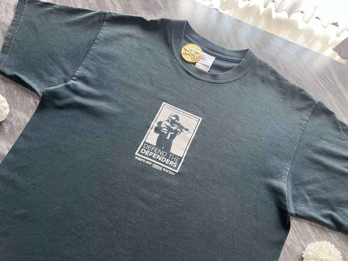Other × Vintage Defend The Defender : Who Got Their Back Size US L / EU 52-54 / 3 - 1 Thumbnail