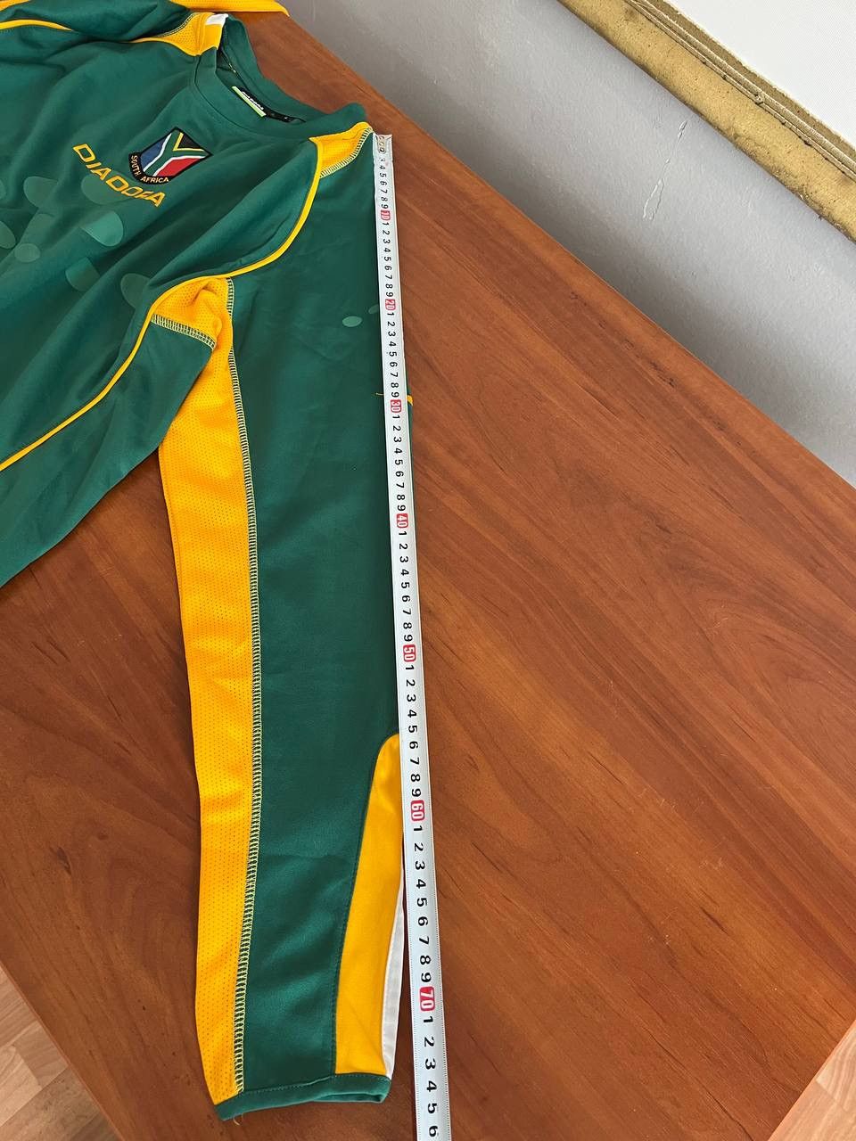 Diadora 2006 SOUTH AFRICA TEAM HOME SOCCER FOOTBALL DIADORA JERSEY L Size US L / EU 52-54 / 3 - 19 Thumbnail