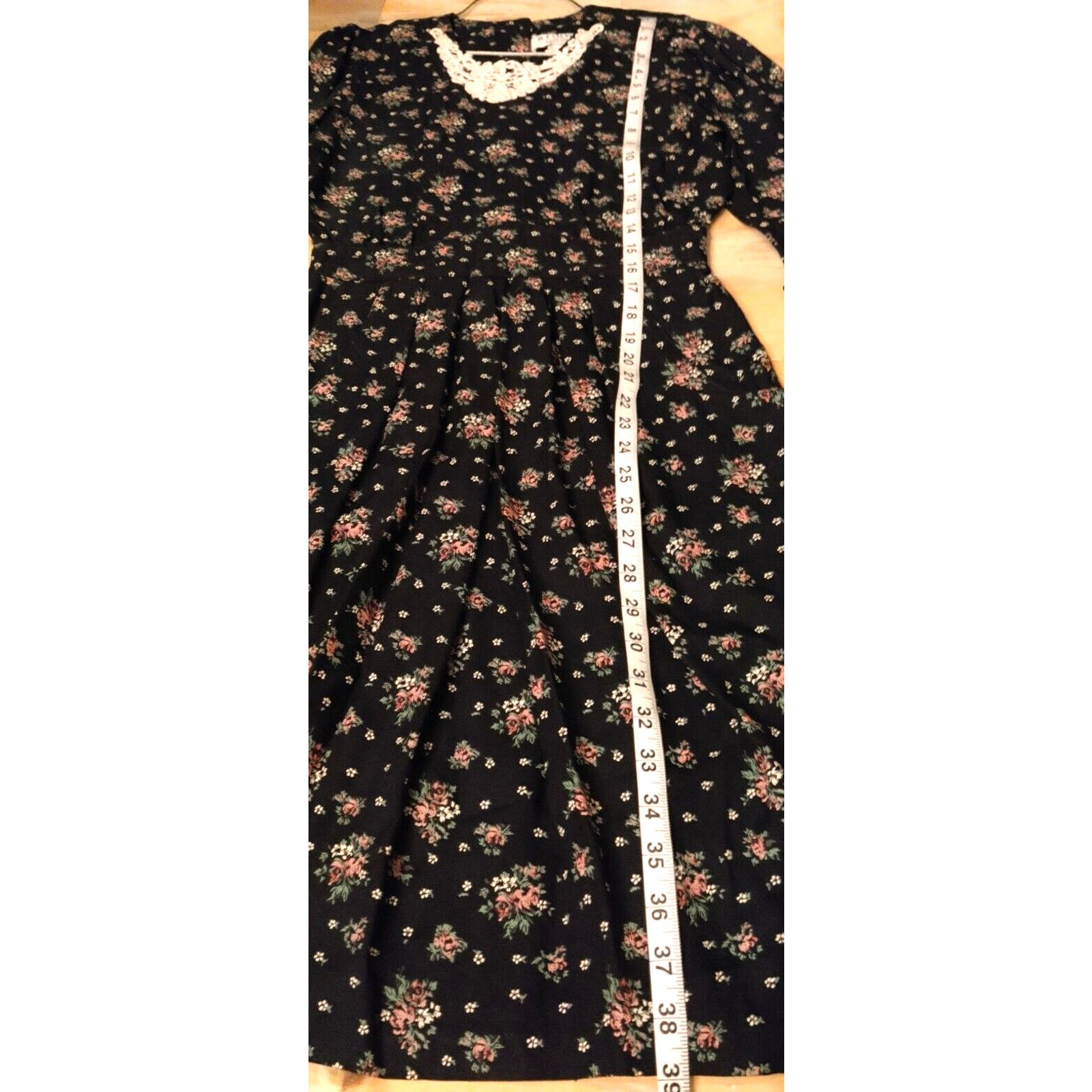 The Unbranded Brand R J Stevens Carol Escritor Womens Size 4 P Black Pink Floral Size S / US 4 / IT 40 - 7 Thumbnail