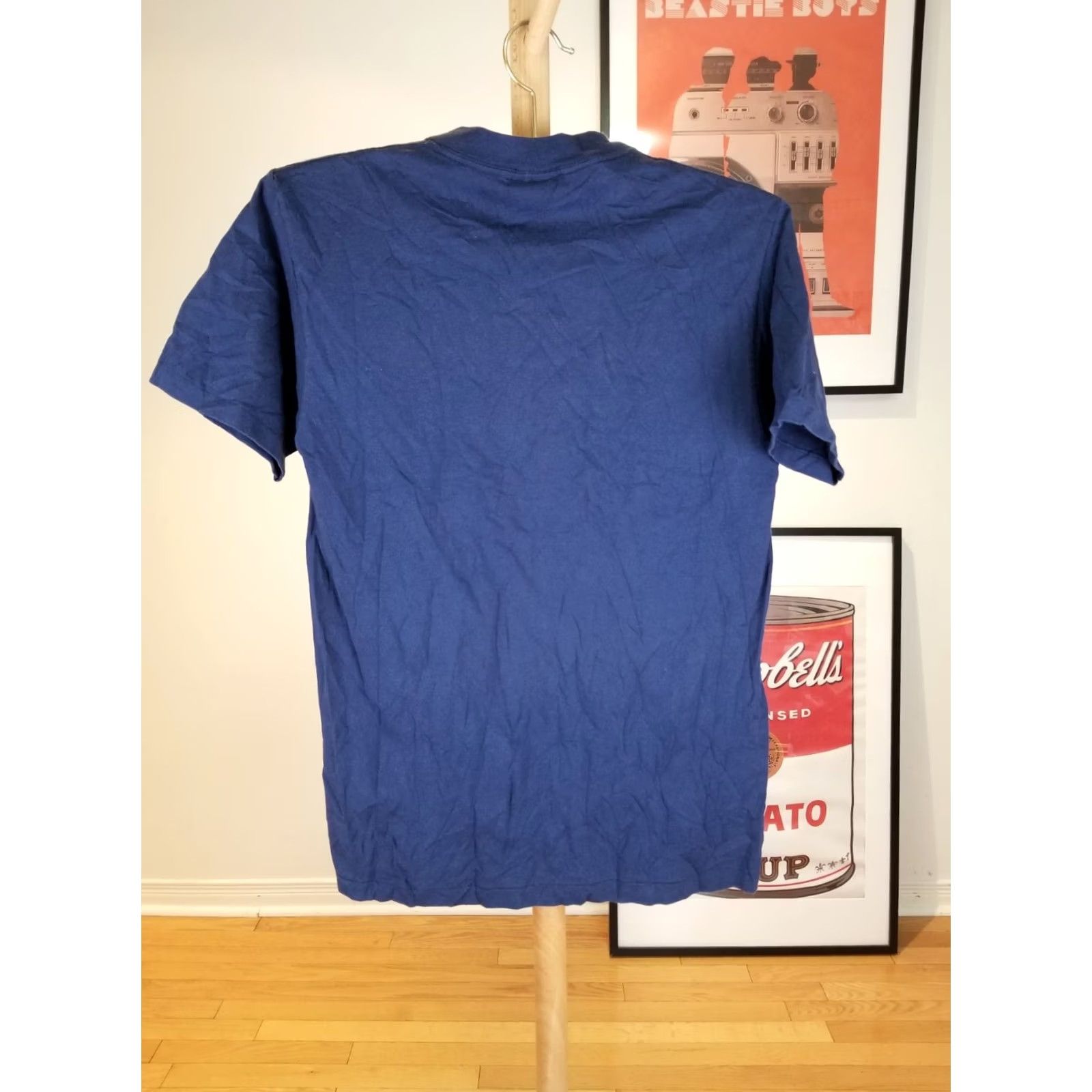 Vintage VINTAGE 90'S ALASKA STAR SINGLE STITCH NAVY ONEITA COTTON T-SHIRT M Mens Blue 100% Cotton 27 INCH 18 INCH Chest NIKE? Size US M / EU 48-50 / 2 - 6 Thumbnail
