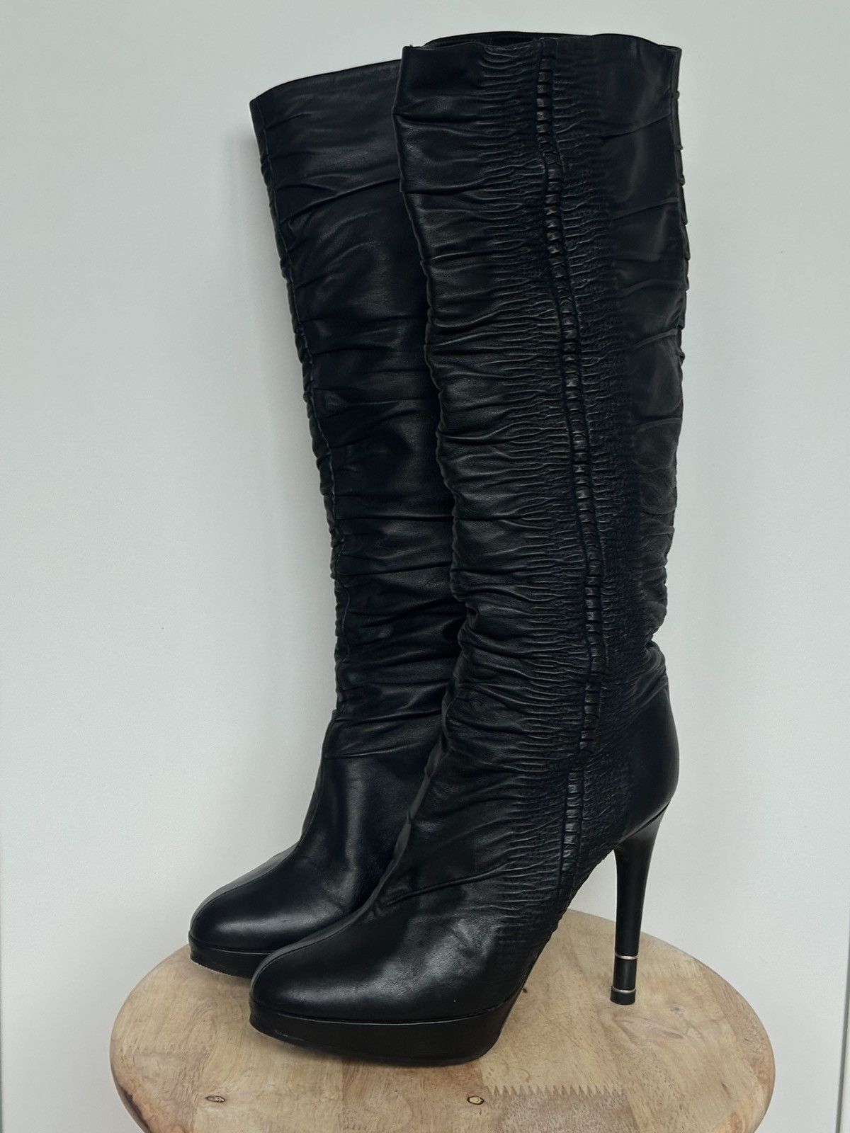 Designer × Dior DIOR BLACK LEATHER HERMITAGE SLOUCH GAUFFRE BOOTS Size US 9 / IT 39 - 1 Thumbnail
