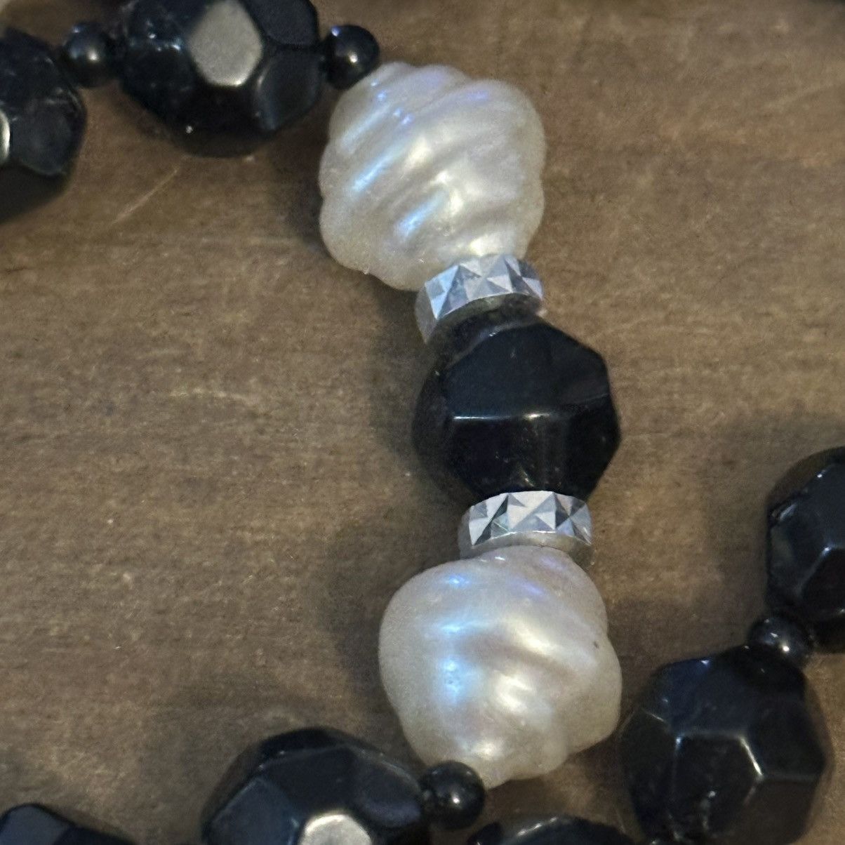 Vintage Vintage black faceted bead and pearl necklace Size ONE SIZE - 3 Thumbnail