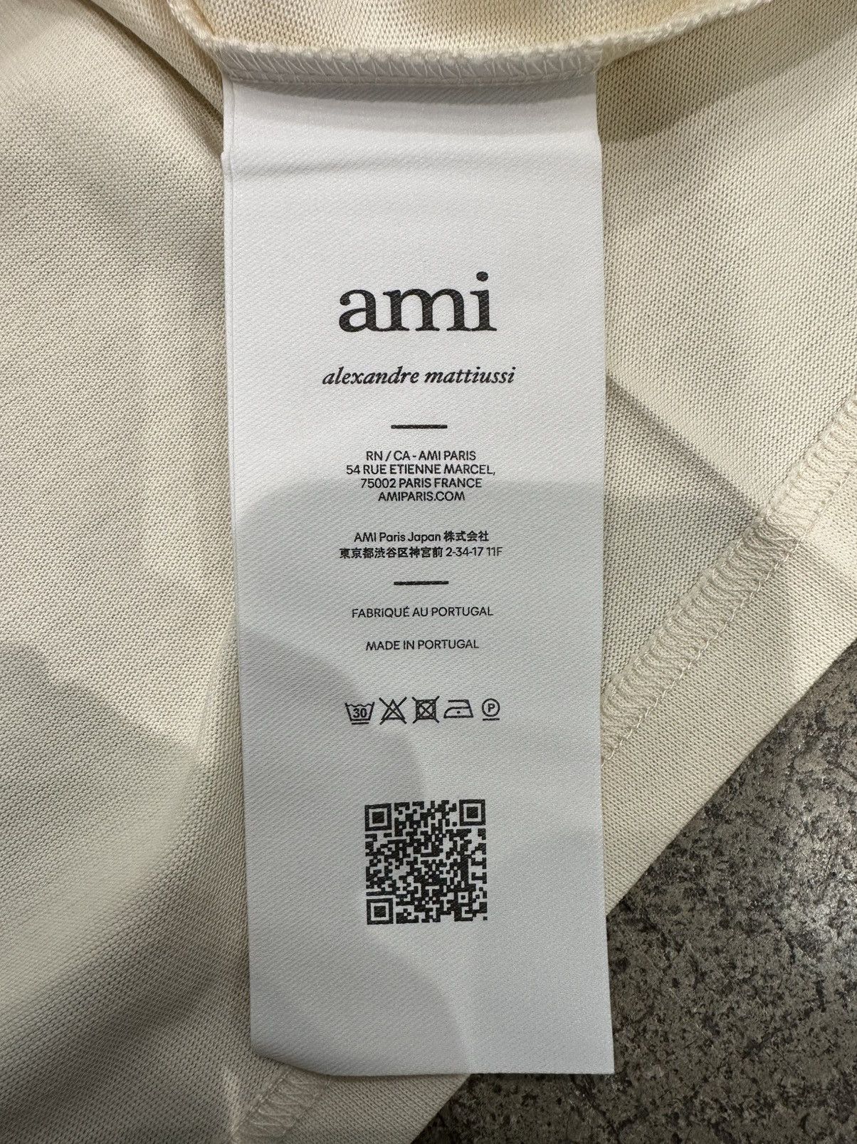 AMI AMI - ADC Tshirt White Cream Size US S / EU 44-46 / 1 - 4 Thumbnail