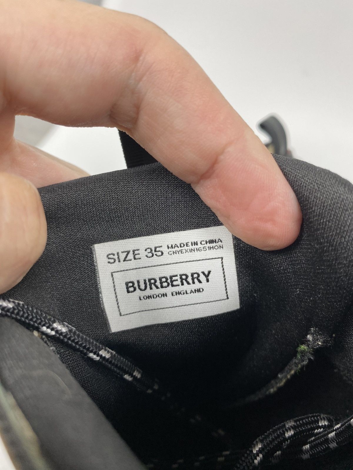 Burberry Burberry Arthur Sneakers size 35 Trainers Check Size US 5 / IT 35 - 11 Thumbnail