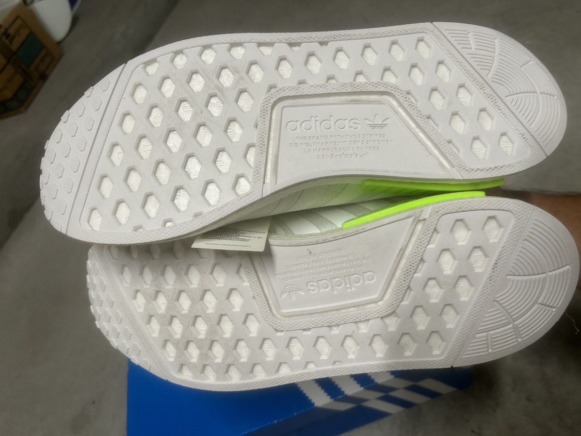 Adidas NMD _ R1 Adidas Size US 9.5 / EU 42-43 - 7 Thumbnail