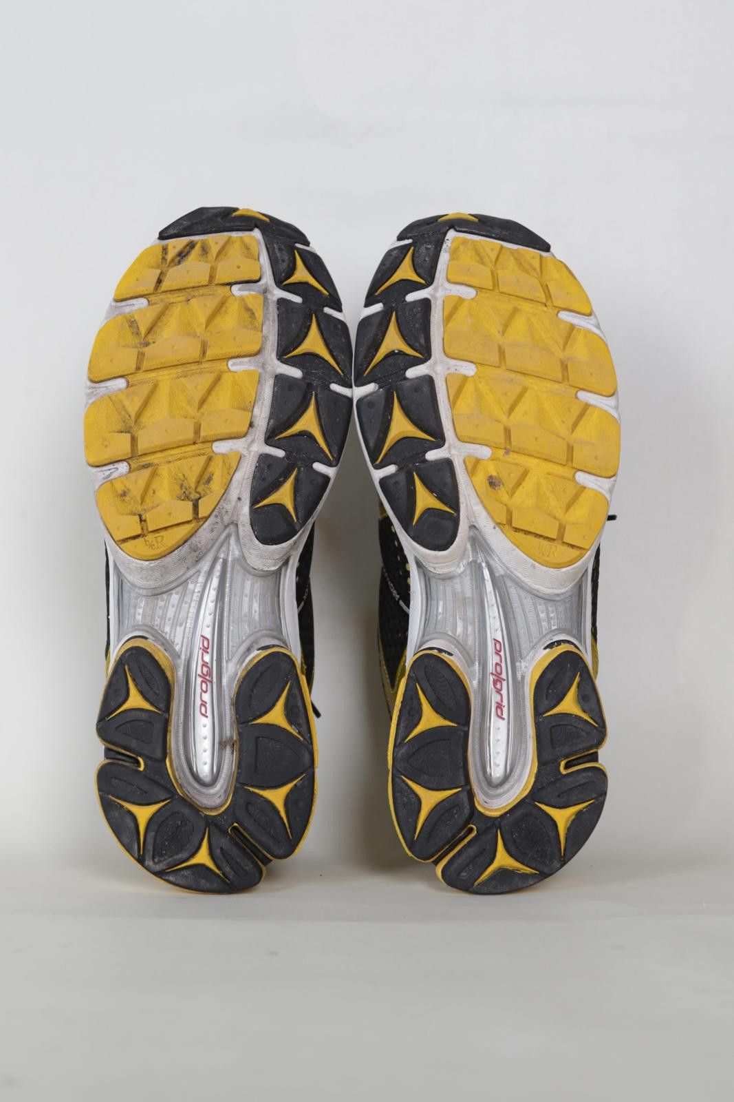 Saucony 2024' Saucony ProGrid Tr5iumph 4 Lemon Chrome Sneakers Size US 10.5 / EU 43-44 - 7 Thumbnail