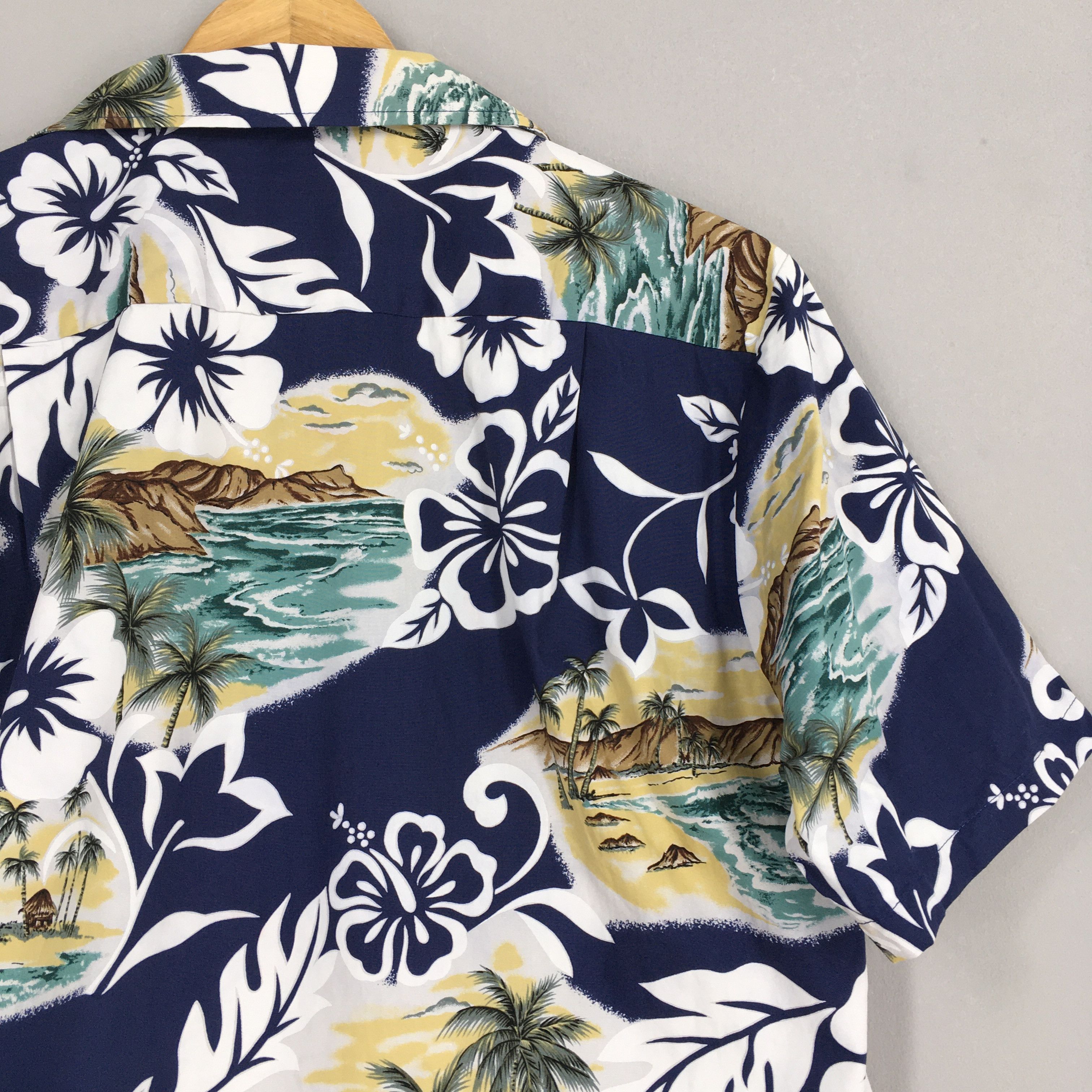 Life's a Beach Vintage Floral Hawaiian Palm Beach Surf Shirt Small Size US S / EU 44-46 / 1 - 8 Thumbnail