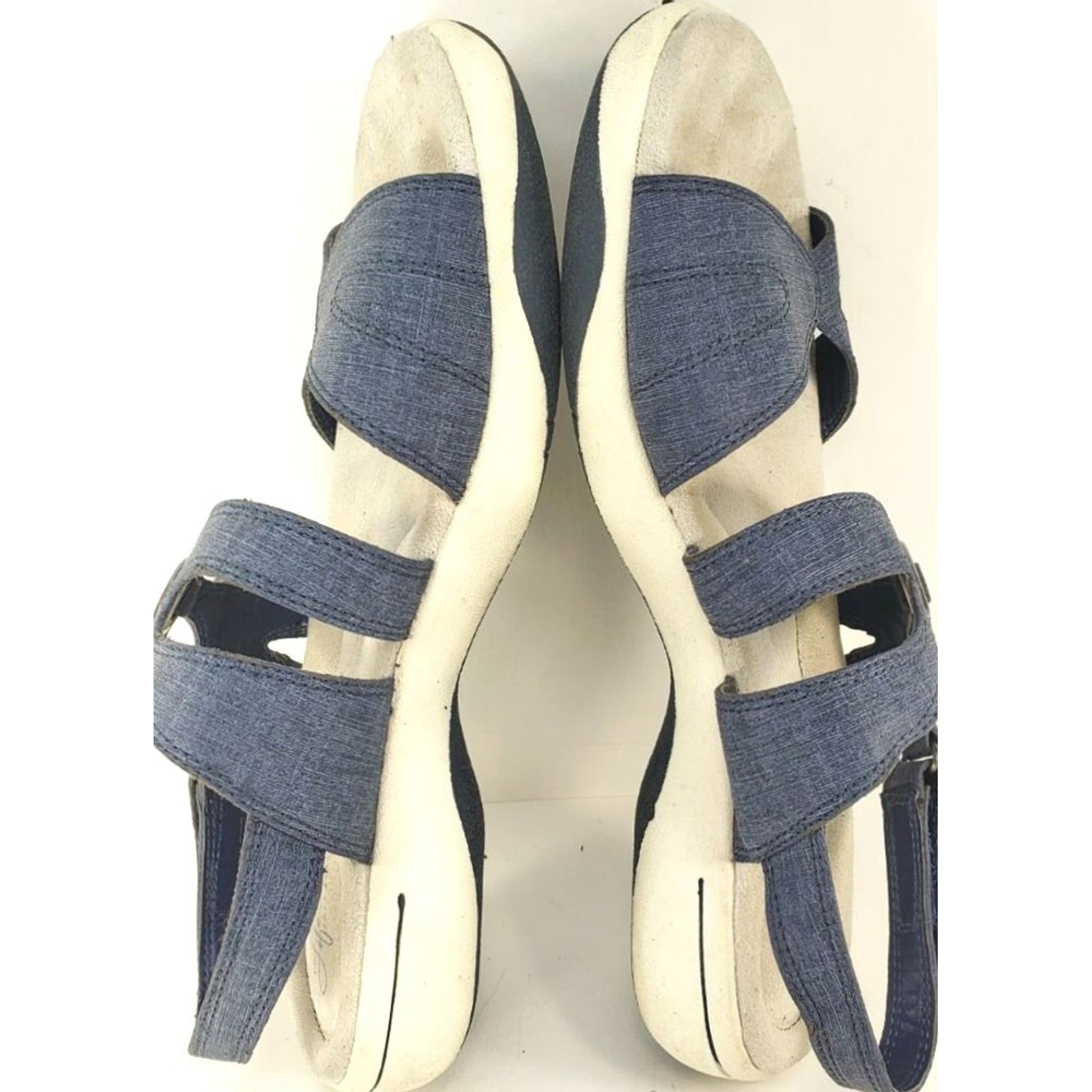 Vintage Womens Life Stride Charcter Denim Blue Strappy Sandals Hook & Loop Sandal Size 10 White? No, blue. Size US 10 / IT 40 - 7 Thumbnail