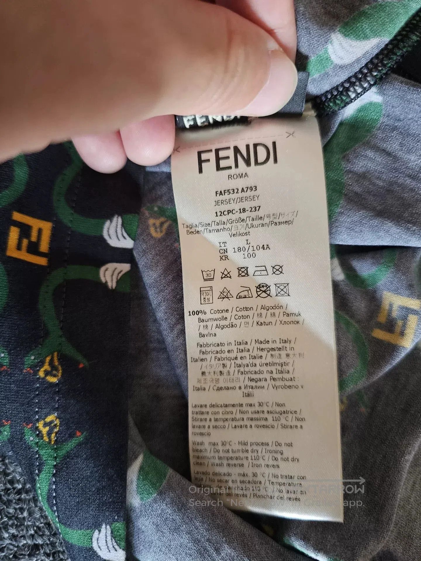 Fendi fendi logo printed short sleeve t. Size US L / EU 52-54 / 3 - 6 Thumbnail