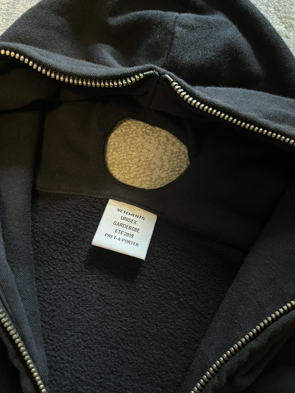 Vetements VETEMENTS “RUSSIAN IDOL” GIMP HOODIE Size US XS / EU 42 / 0 - 3 Thumbnail