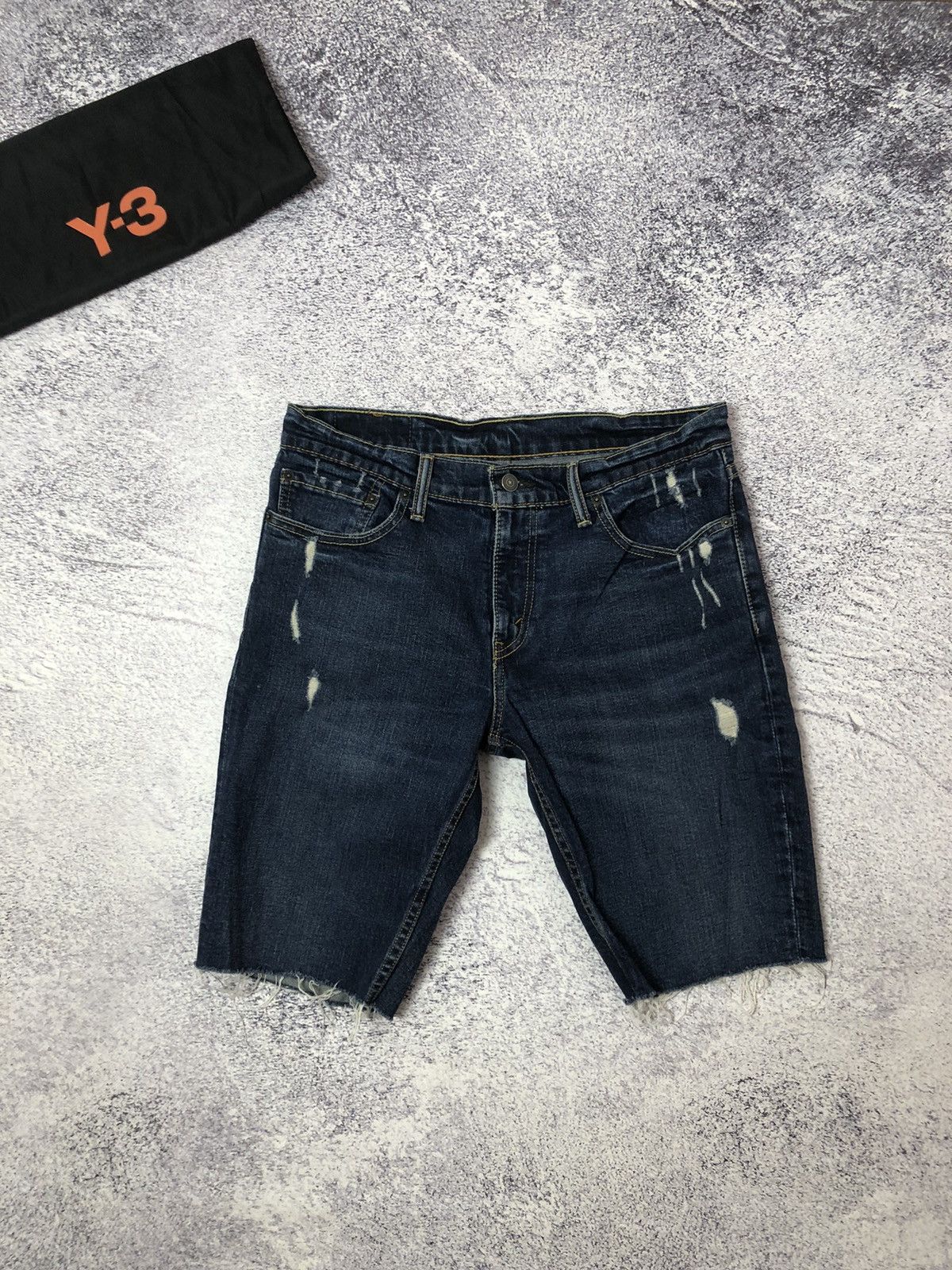 Levi's Men’s vintage short levis size 32 y2k casual ykk usa Size US 32 / EU 48 - 1 Thumbnail